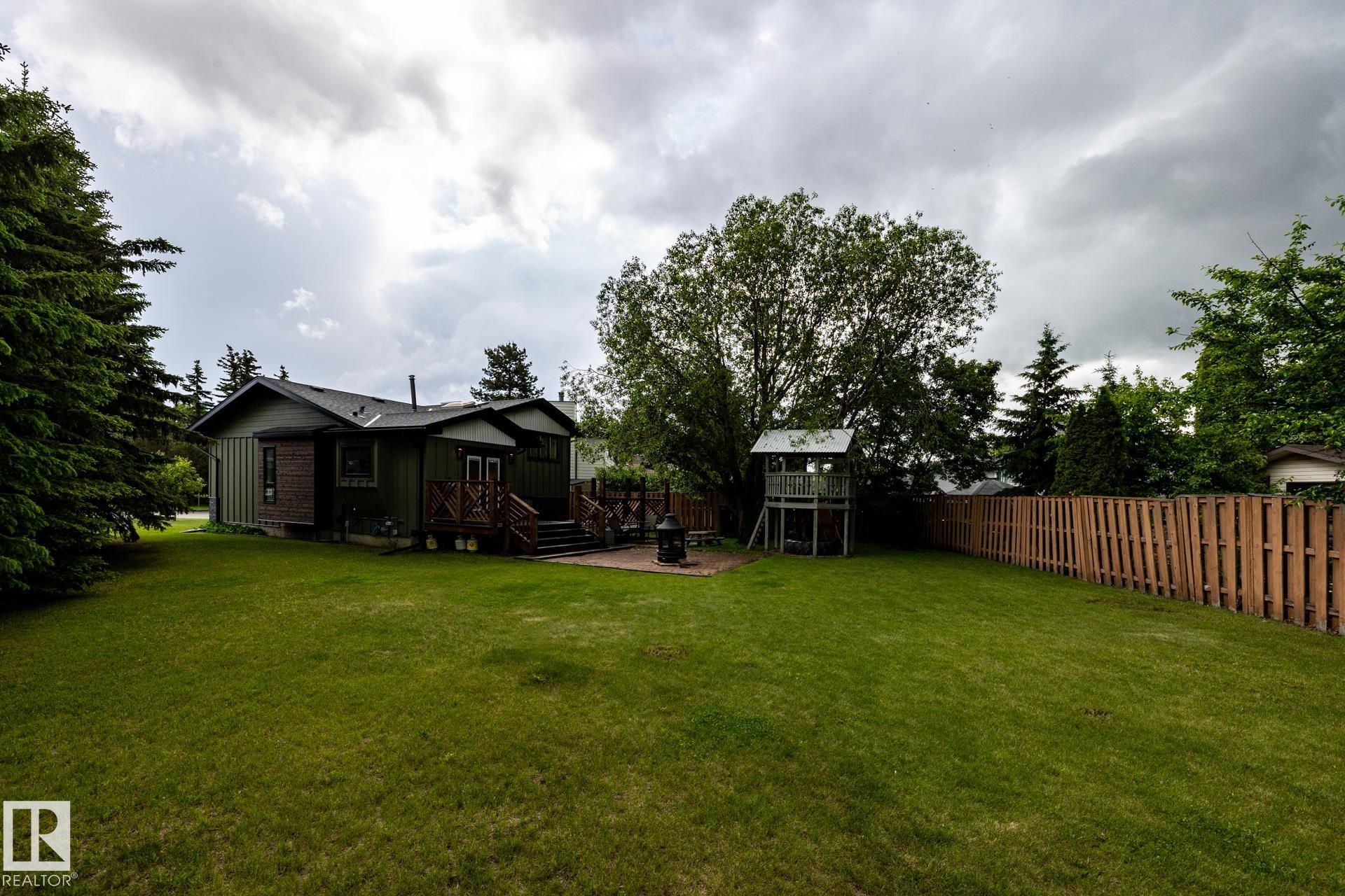 Photo 74 at 27 Danforth Crescent, Deer Ridge, St. Albert