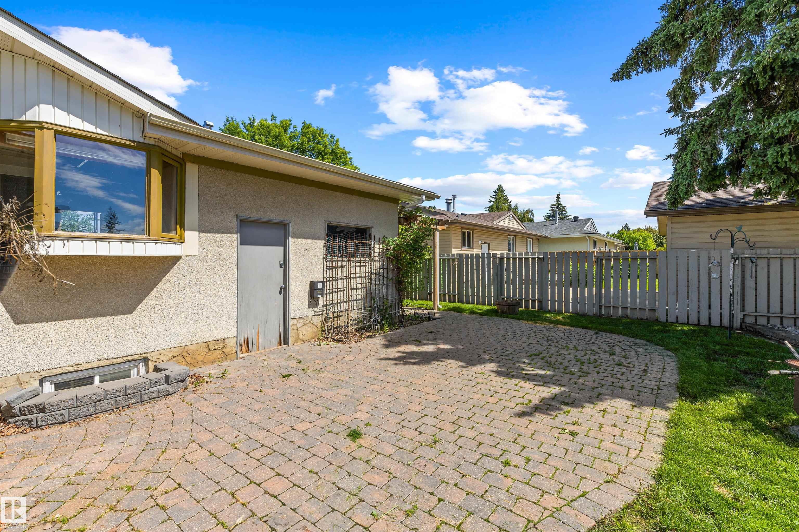 Photo 40 at 37 Leon Place, Lacombe Park, St. Albert