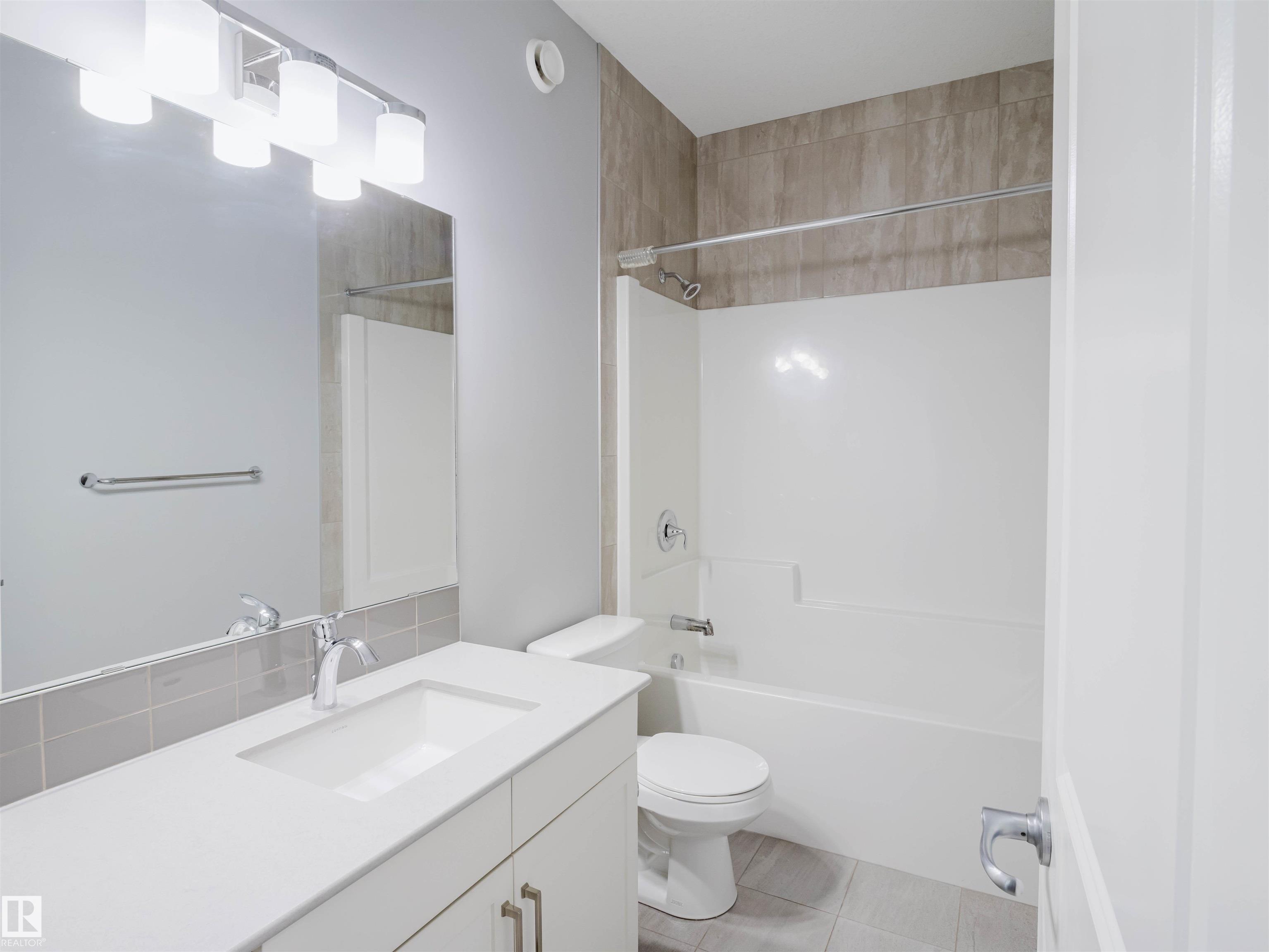 Photo 6 at 2526 Wonnacott Loop SW, Walker, Edmonton