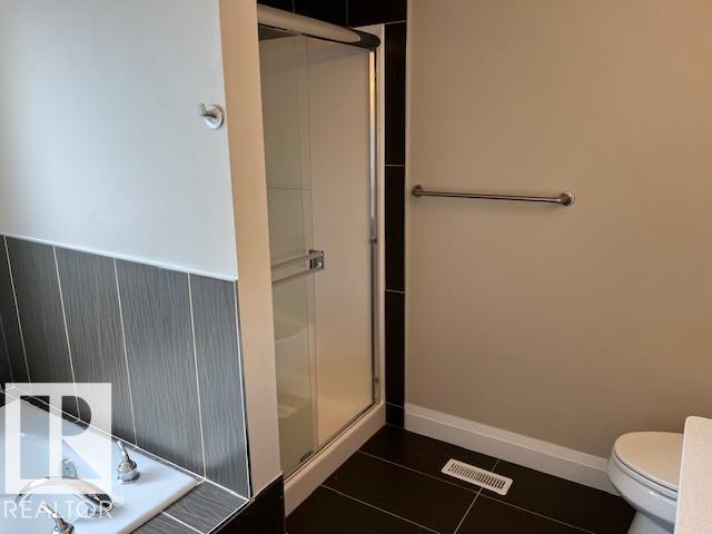 Photo 12 at 805 Hodgins Road NW, The Hamptons, Edmonton