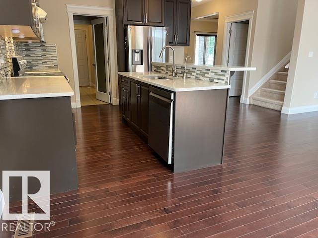 Photo 3 at 805 Hodgins Road NW, The Hamptons, Edmonton
