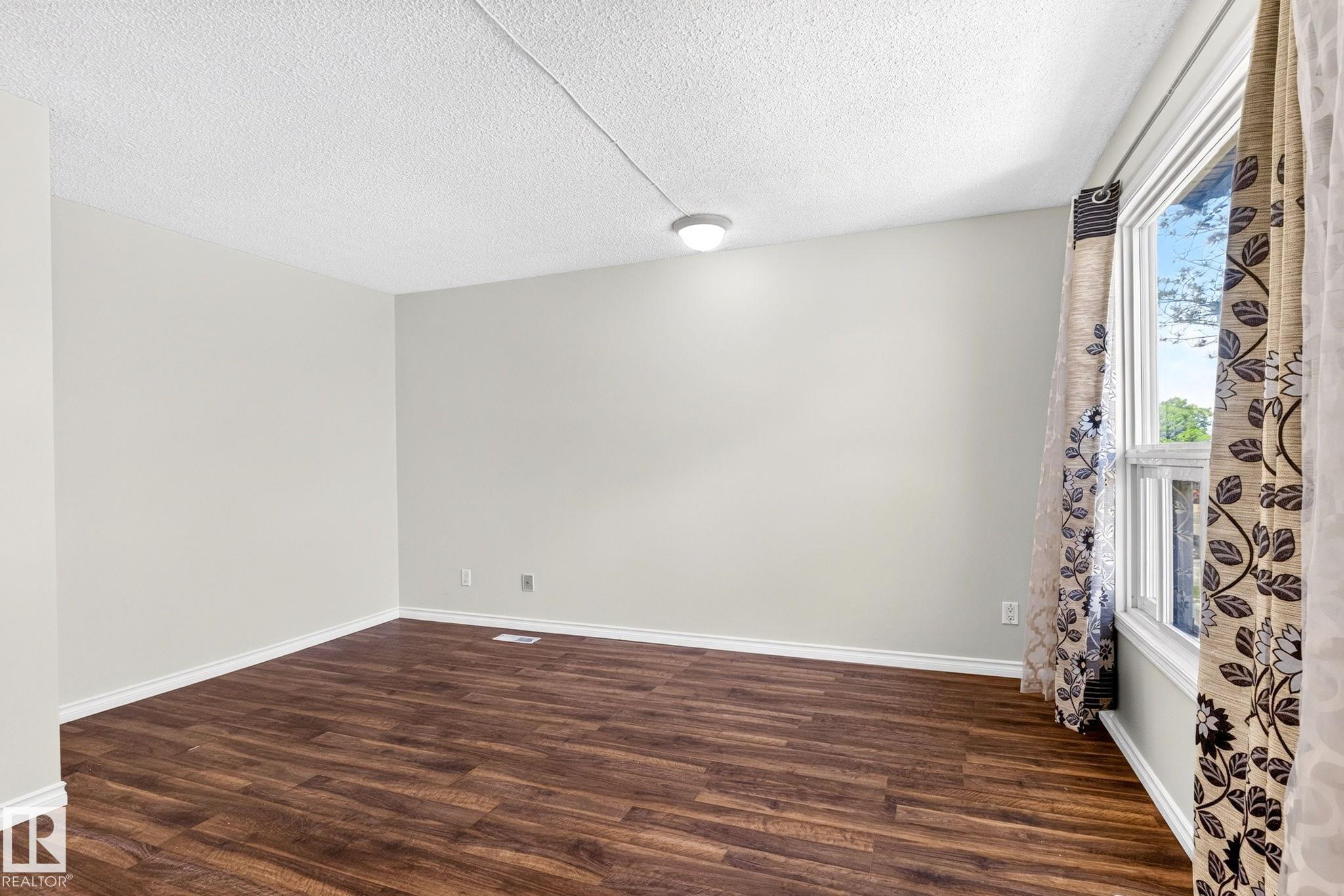 Photo 30 at 7 - 1651 46 Street NW, Pollard Meadows, Edmonton