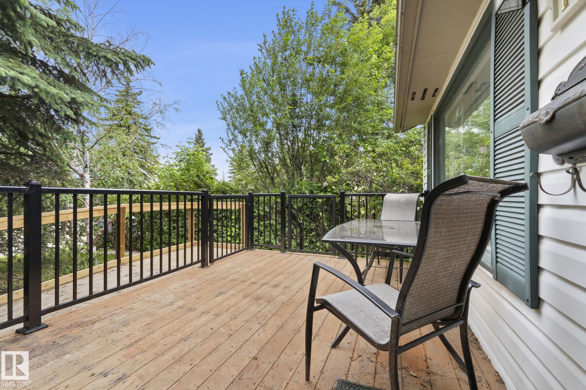 Photo 3 at 13411 105 Street NW, Rosslyn, Edmonton