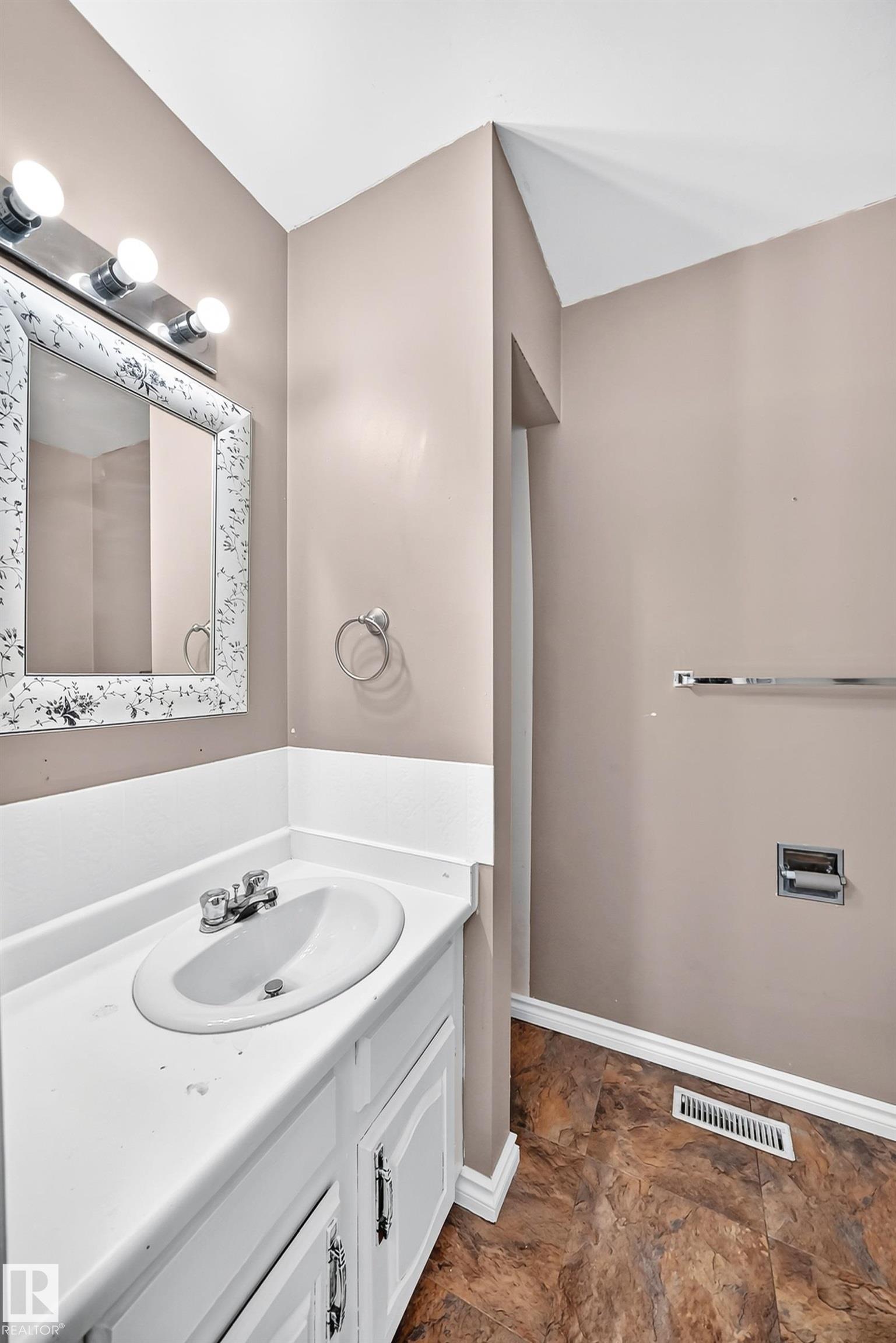 Photo 23 at 1103 56 Street NW, Sakaw, Edmonton