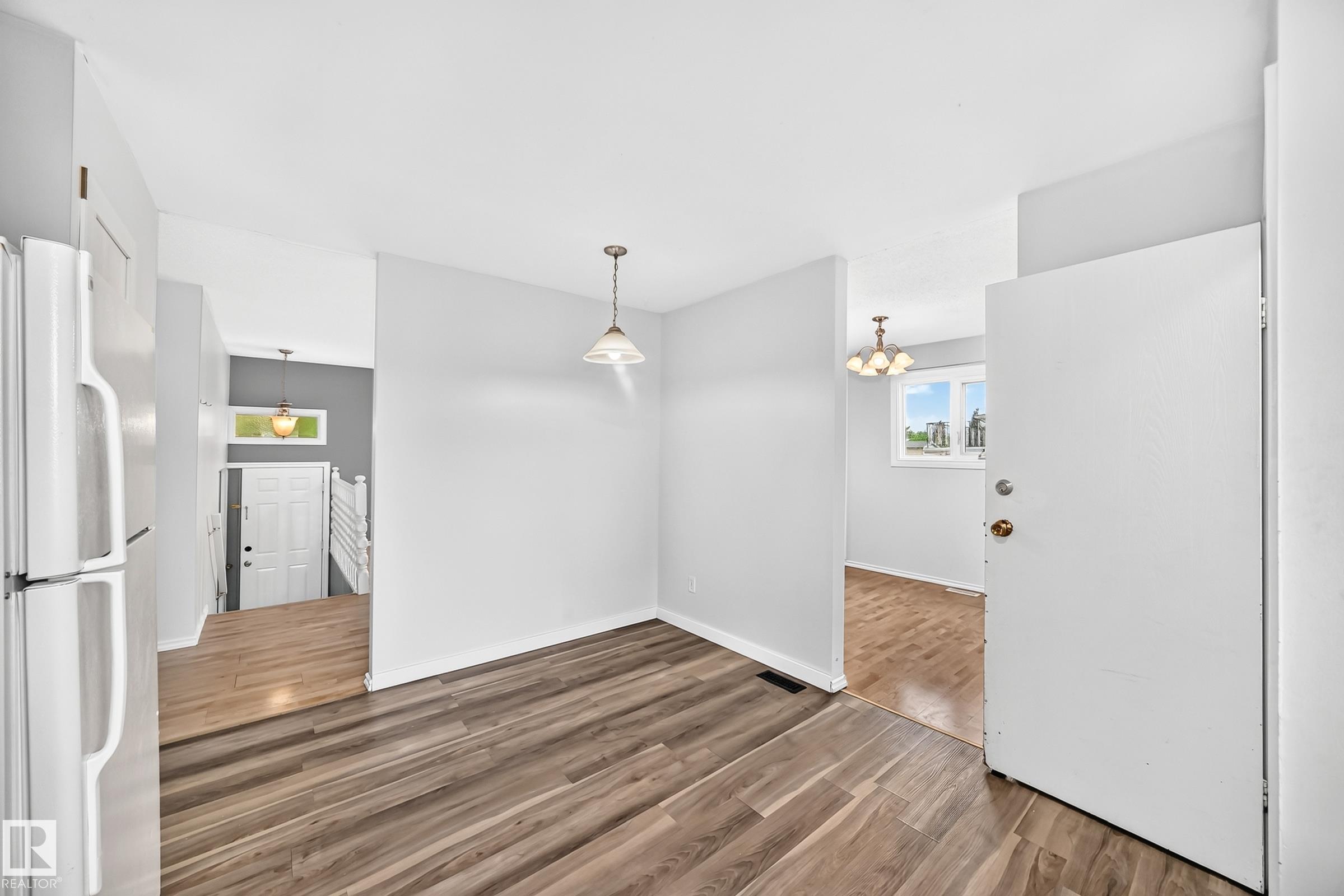 Photo 7 at 1103 56 Street NW, Sakaw, Edmonton