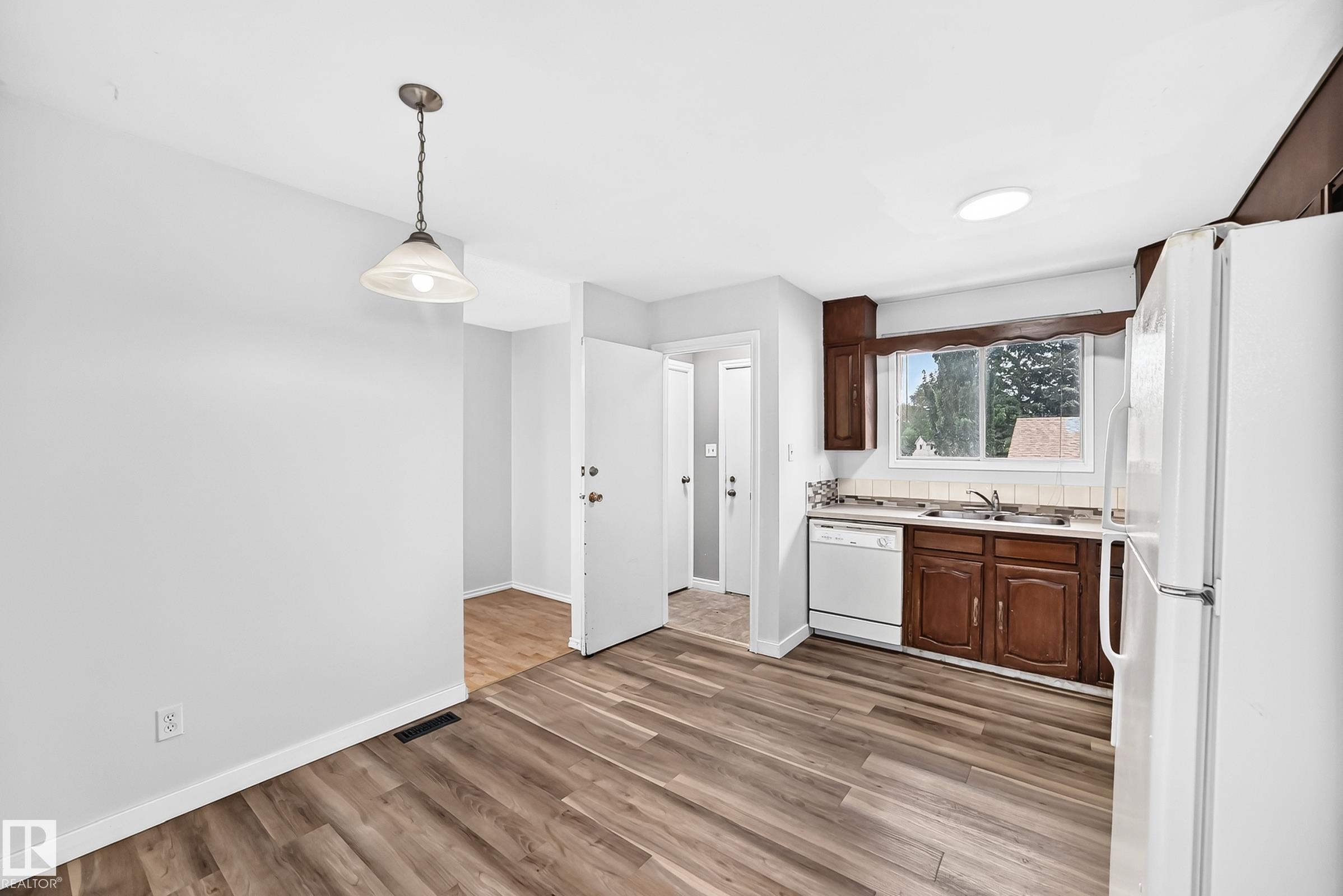Photo 8 at 1103 56 Street NW, Sakaw, Edmonton
