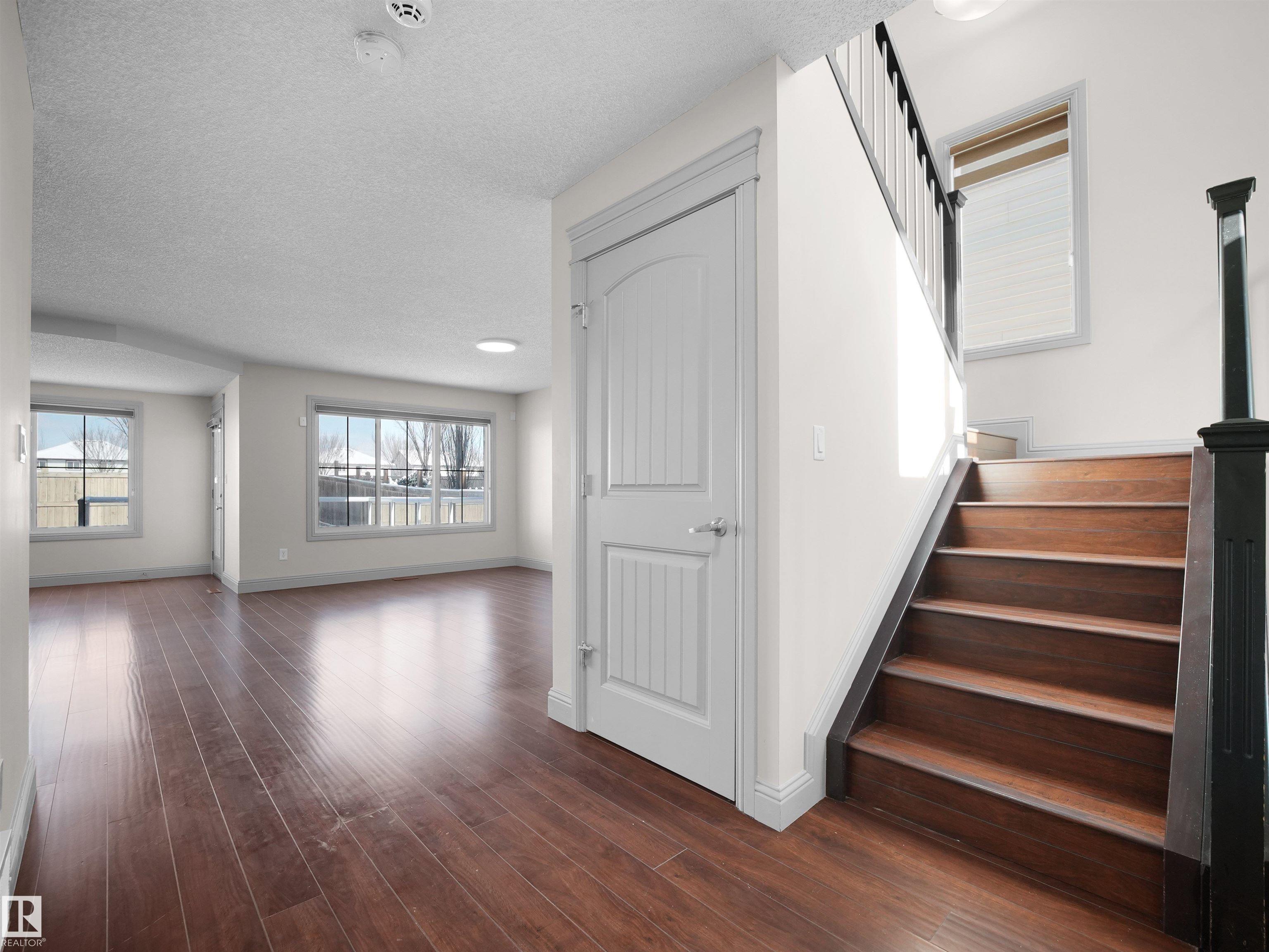 Photo 12 at 6116 10 Avenue SW, Walker, Edmonton
