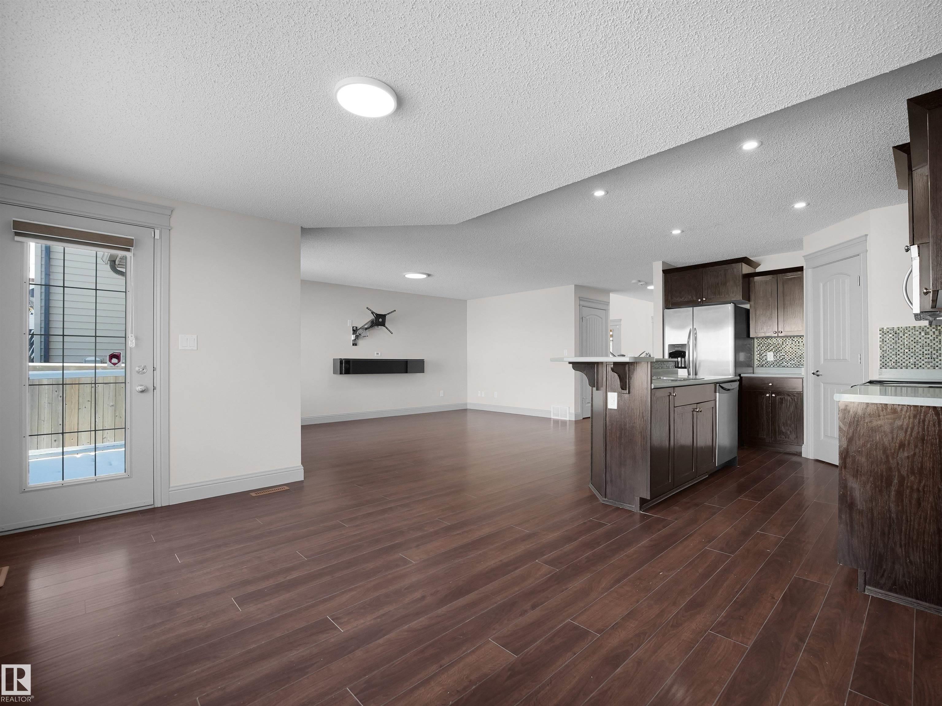 Photo 19 at 6116 10 Avenue SW, Walker, Edmonton