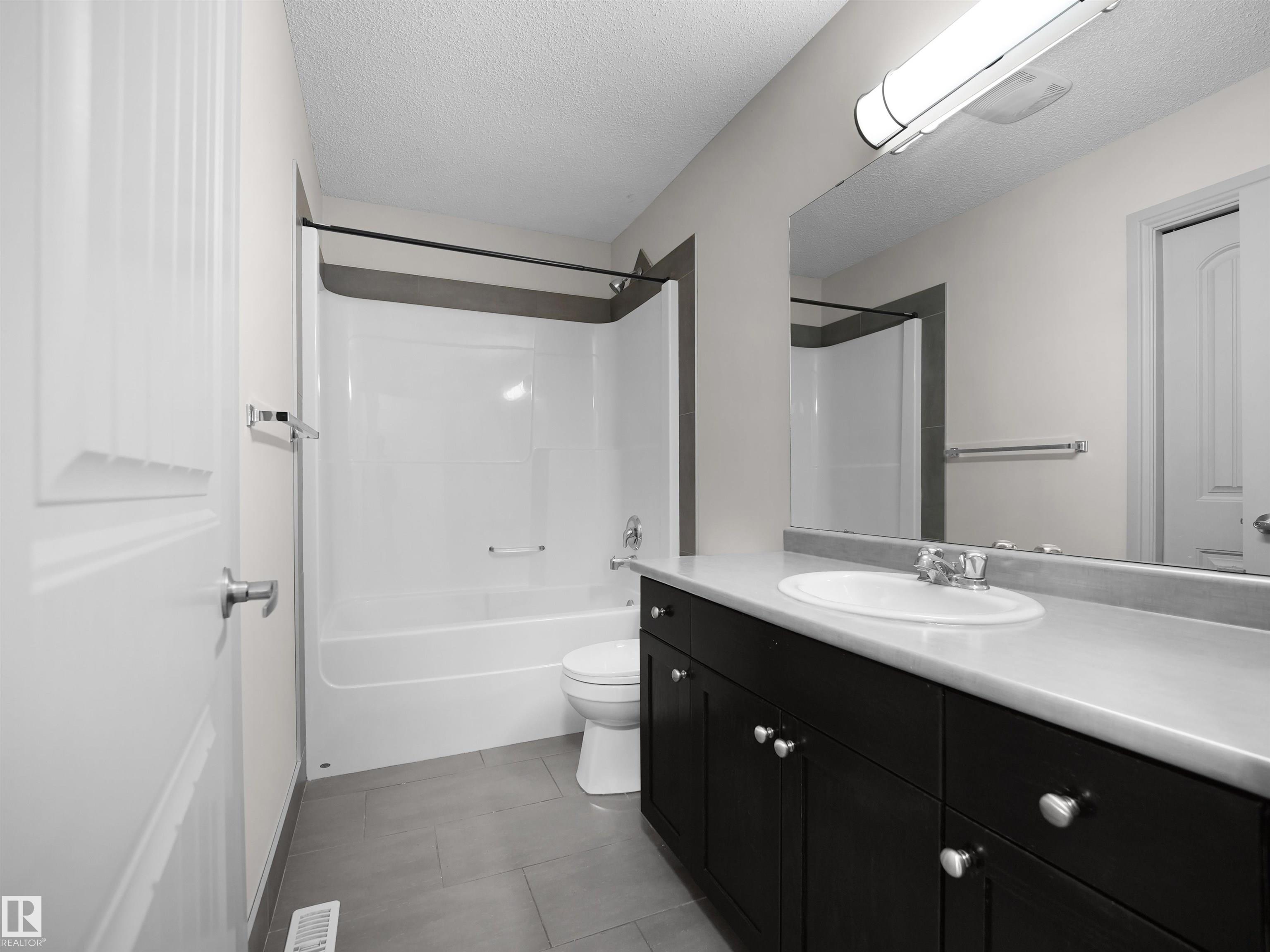 Photo 40 at 6116 10 Avenue SW, Walker, Edmonton