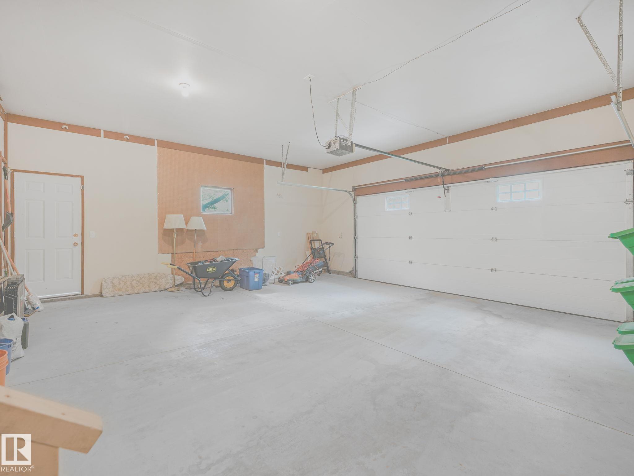 Photo 33 at 5 Akins Drive, Akinsdale, St. Albert