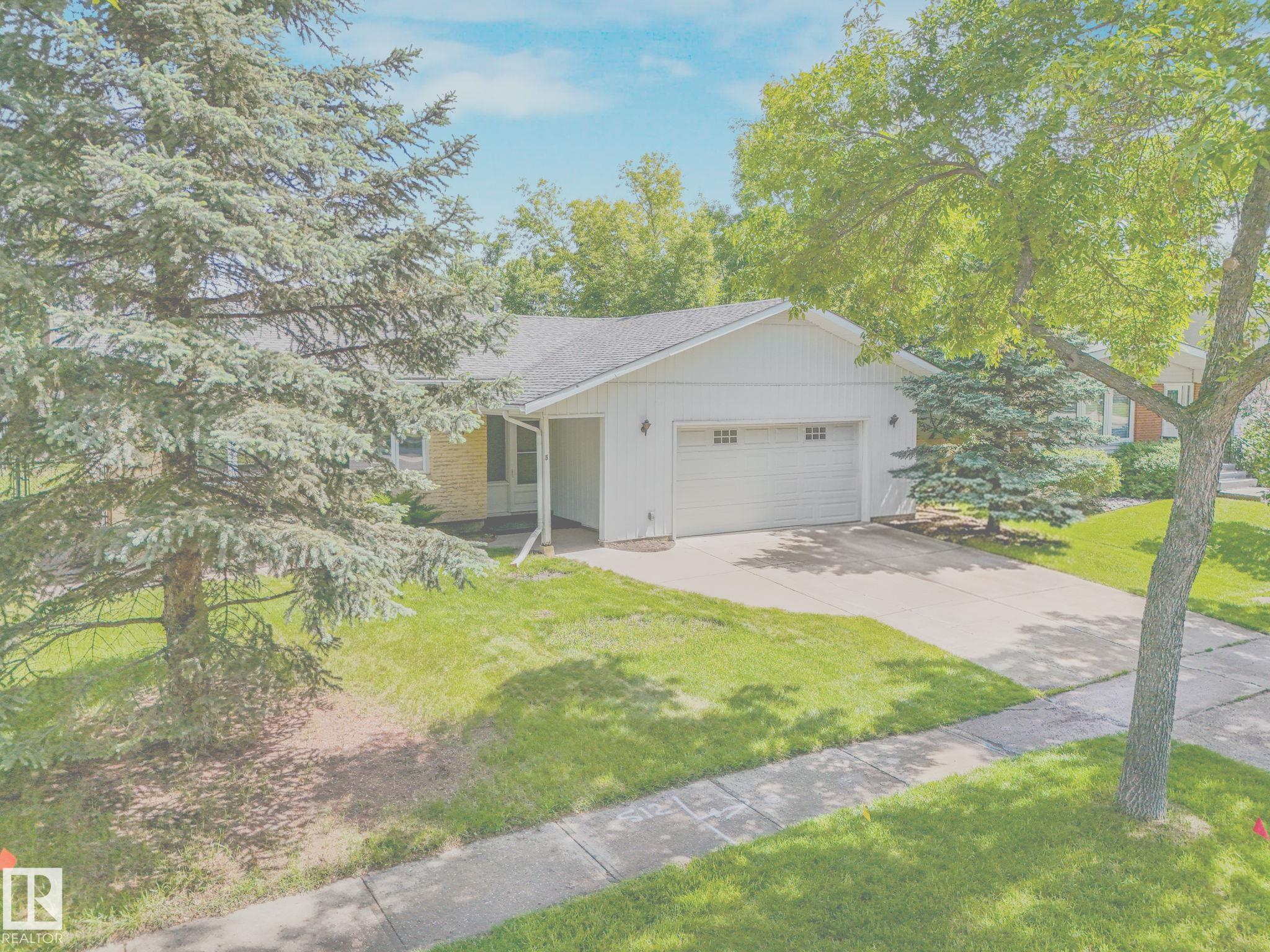 Photo 42 at 5 Akins Drive, Akinsdale, St. Albert