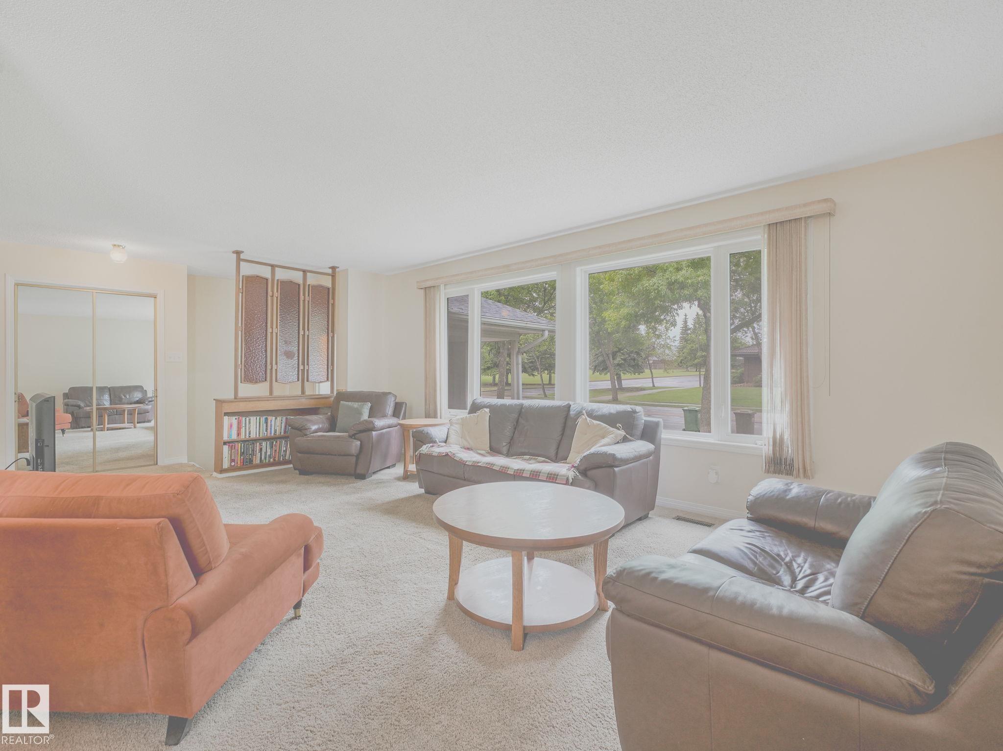 Photo 7 at 5 Akins Drive, Akinsdale, St. Albert