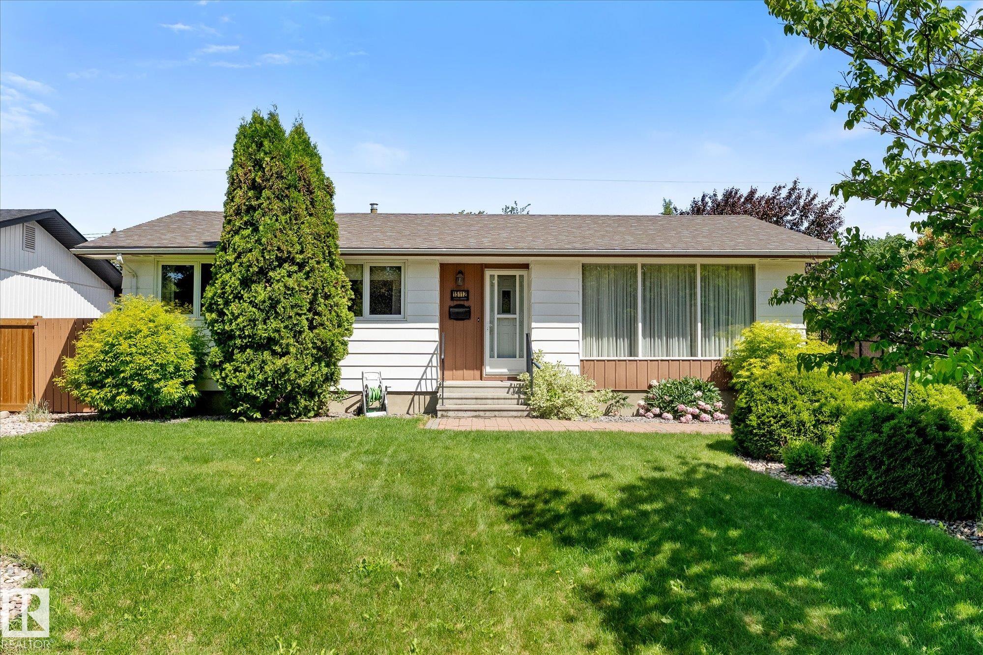 Photo 40 at 15112 76a Avenue NW, Rio Terrace, Edmonton