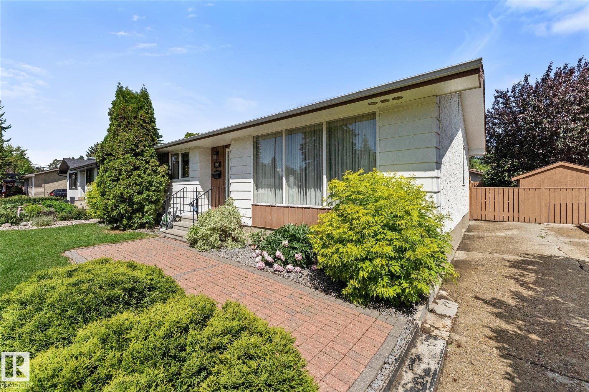 Photo 43 at 15112 76a Avenue NW, Rio Terrace, Edmonton