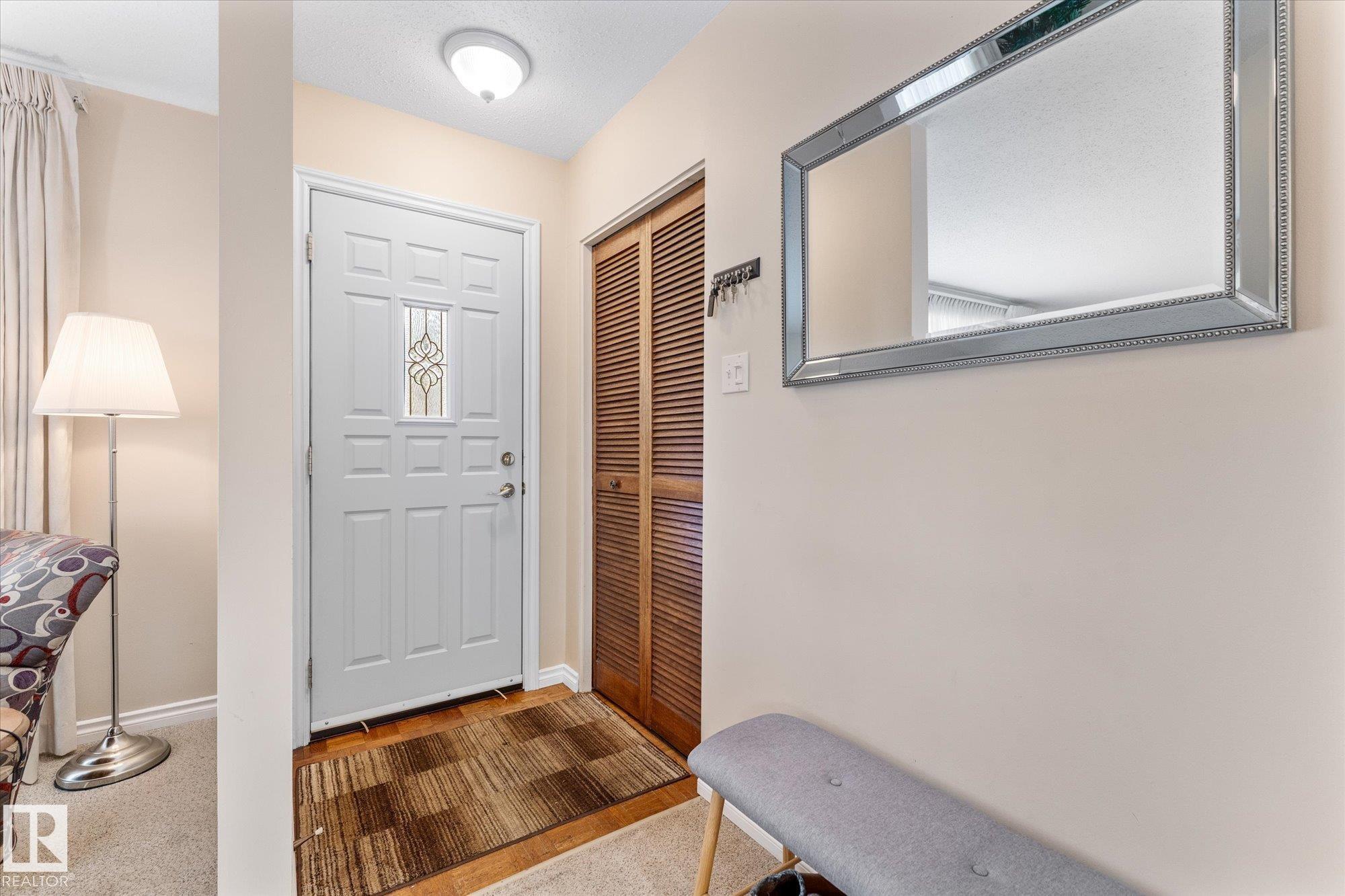 Photo 9 at 15112 76a Avenue NW, Rio Terrace, Edmonton