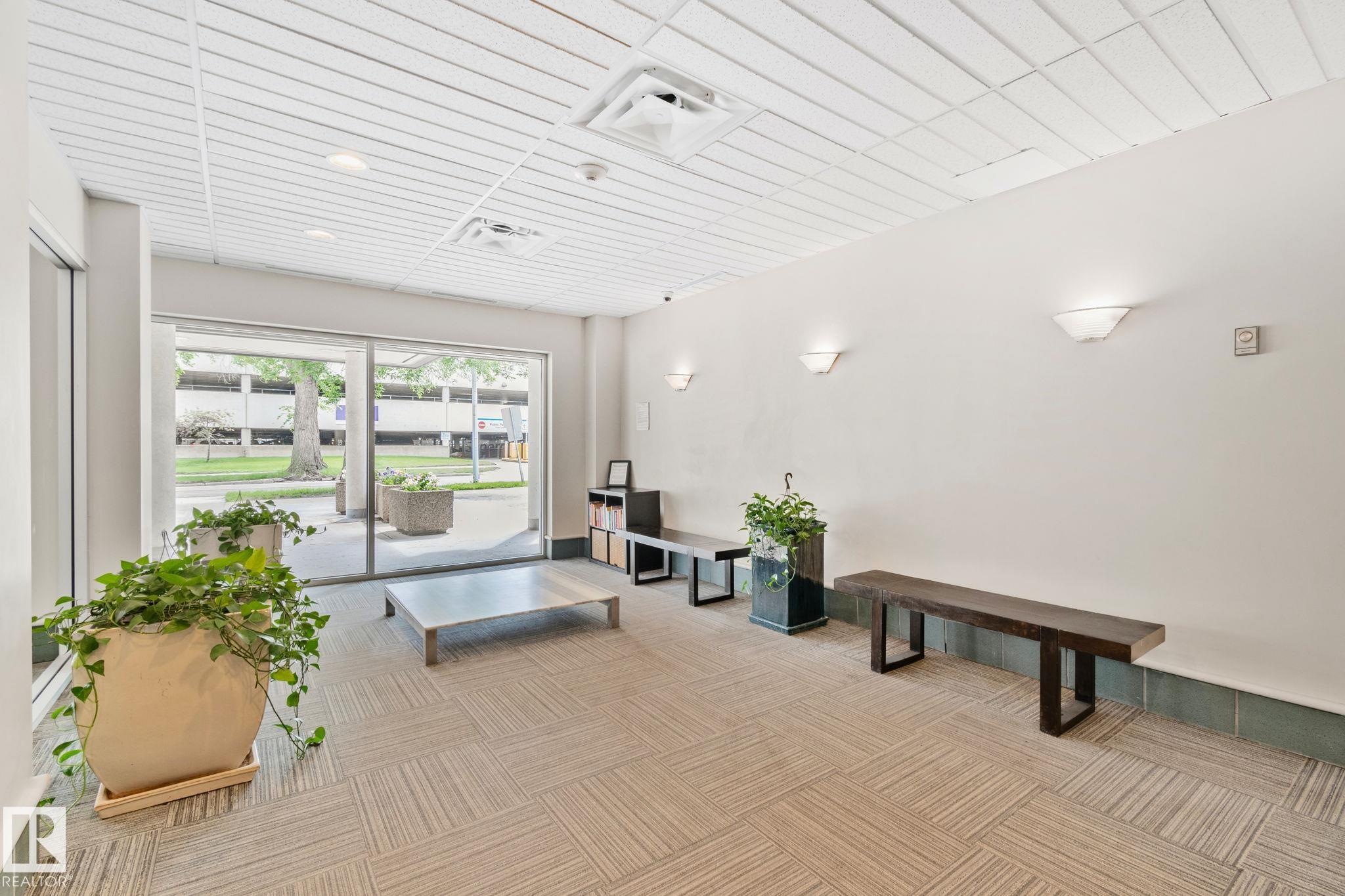 Photo 24 at 205 - 9940 112 Street NW, Wîhkwêntôwin, Edmonton