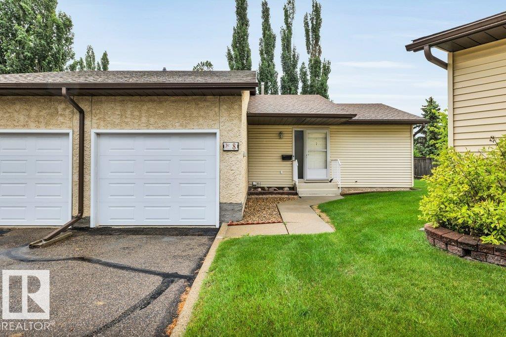 8 Pineview Horizon Village, Pineview, St. Albert