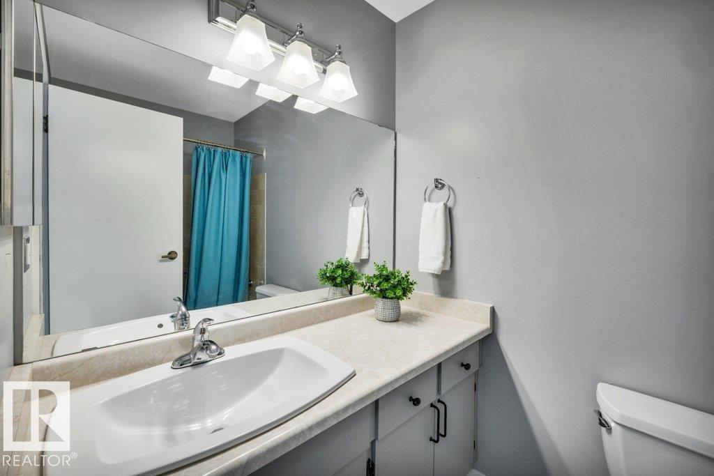 Photo 21 at 8 Pineview Horizon Village, Pineview, St. Albert