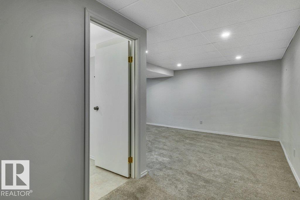 Photo 25 at 8 Pineview Horizon Village, Pineview, St. Albert