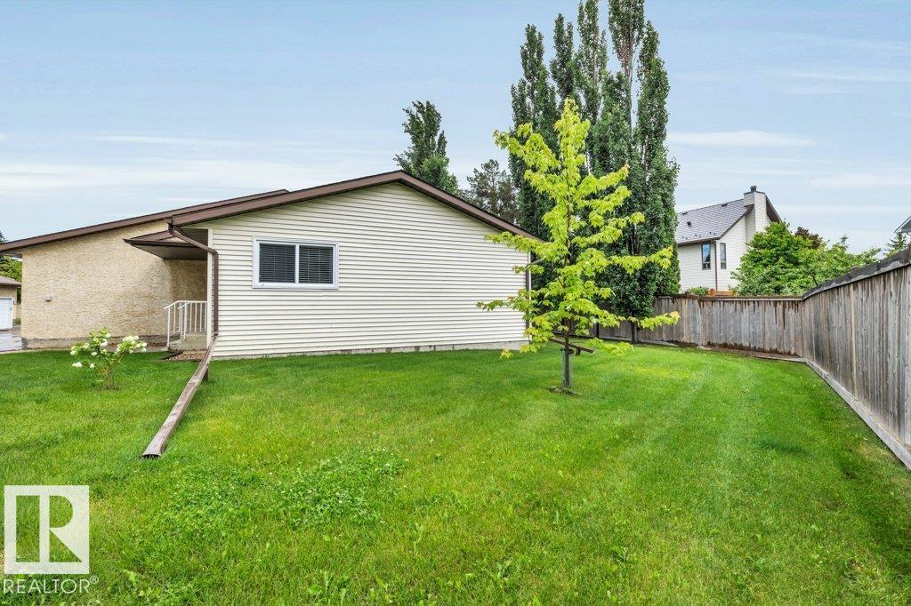 Photo 40 at 8 Pineview Horizon Village, Pineview, St. Albert