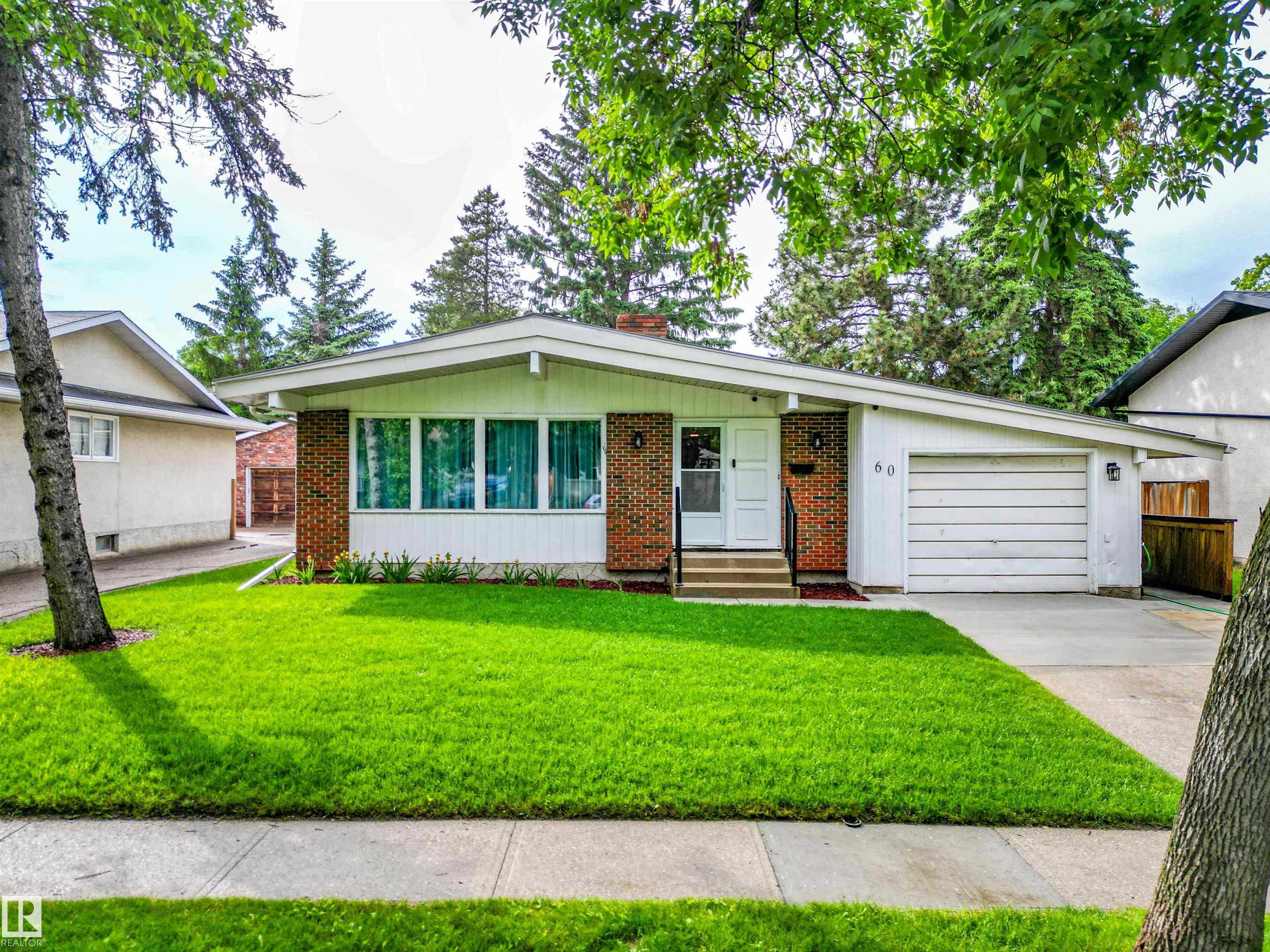 60 Fenwick Crescent, Forest Lawn, St. Albert