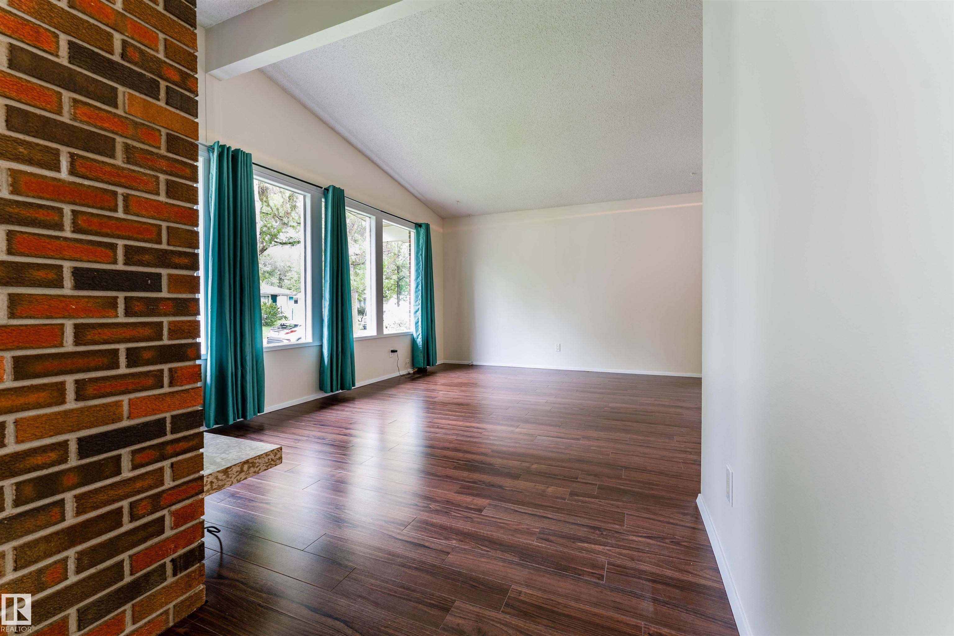 Photo 14 at 60 Fenwick Crescent, Forest Lawn, St. Albert