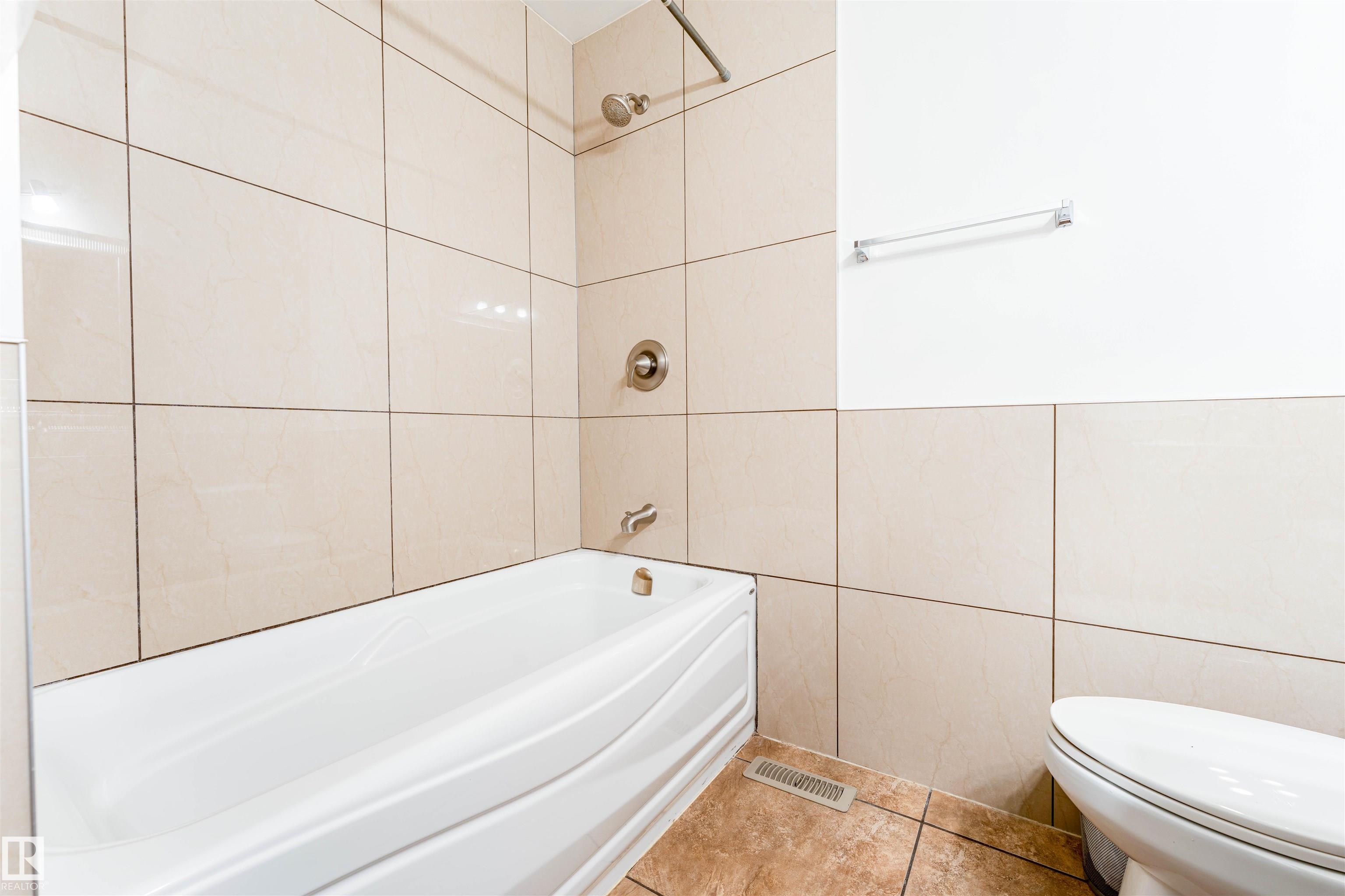 Photo 25 at 60 Fenwick Crescent, Forest Lawn, St. Albert