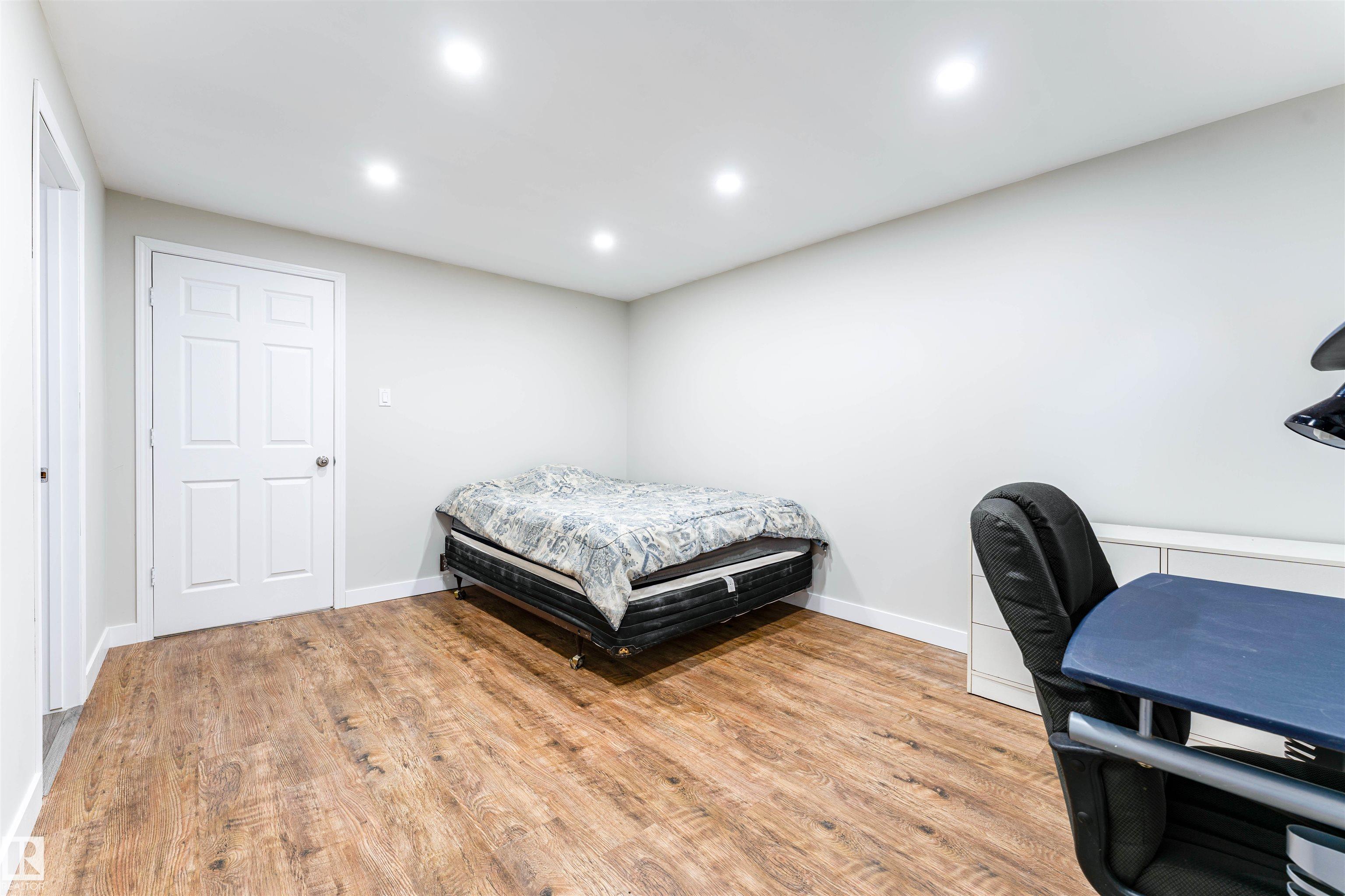 Photo 32 at 60 Fenwick Crescent, Forest Lawn, St. Albert