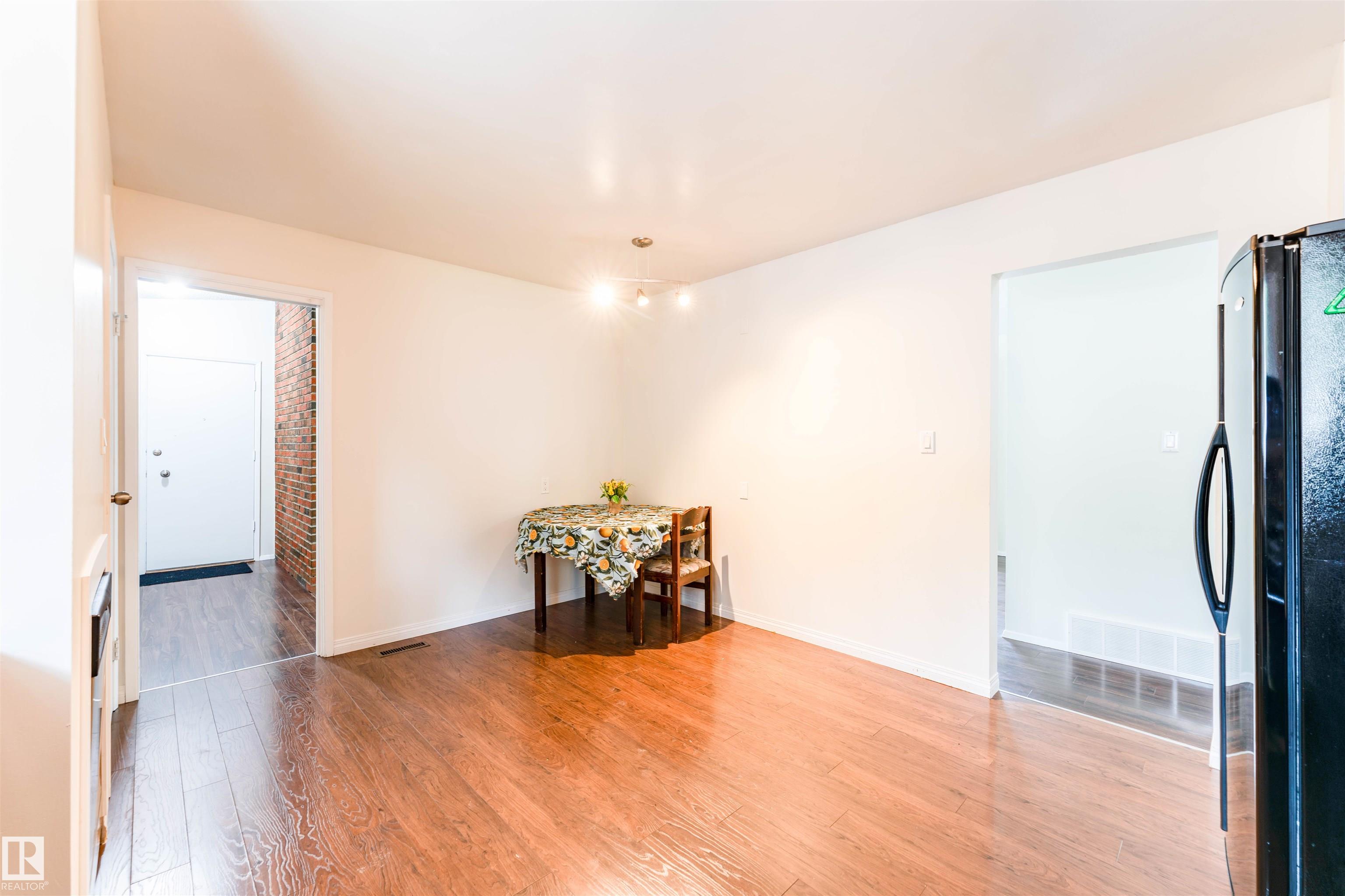 Photo 7 at 60 Fenwick Crescent, Forest Lawn, St. Albert