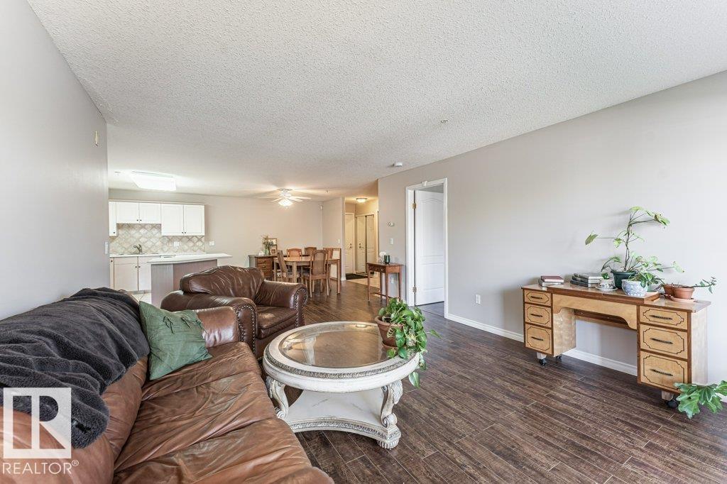 Photo 19 at 101 - 10421 42 Avenue NW, Rideau Park, Edmonton
