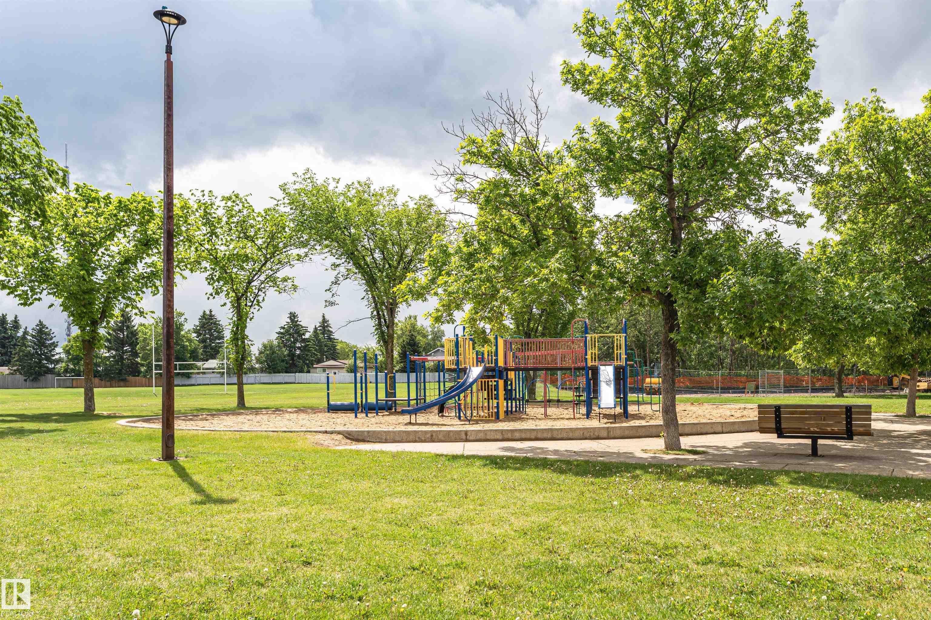 Photo 53 at 36 Greenwood Way, Maplewood, Sherwood Park