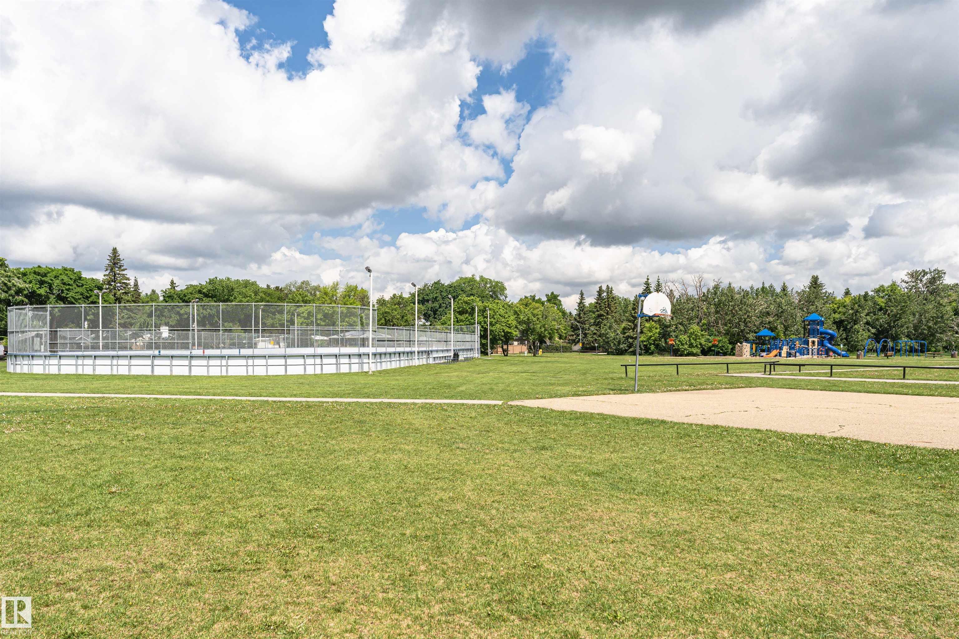 Photo 56 at 36 Greenwood Way, Maplewood, Sherwood Park
