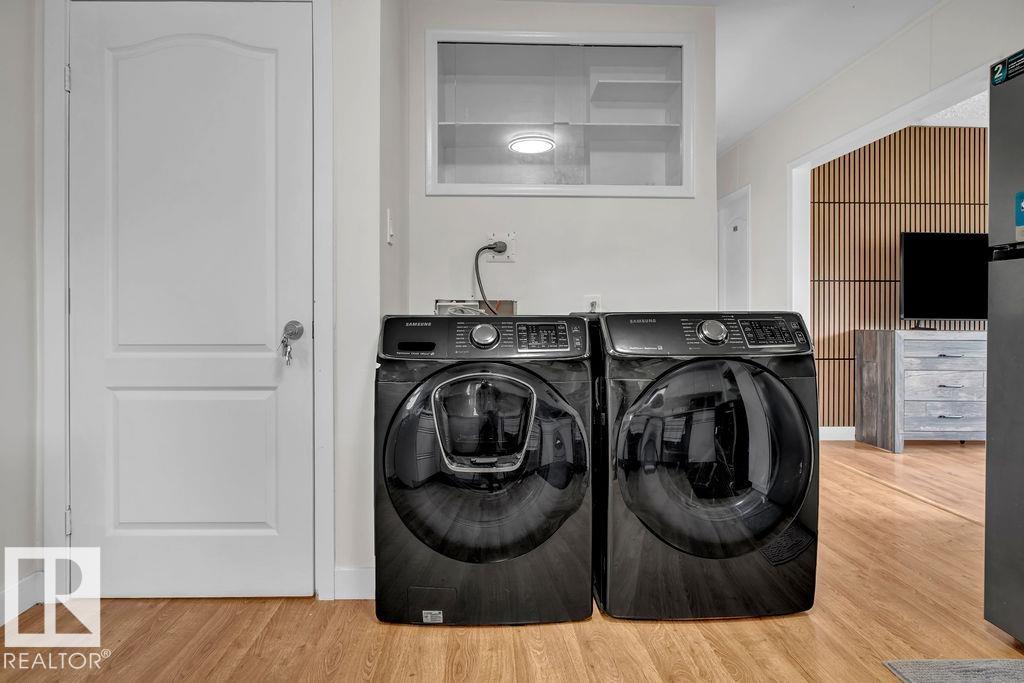 Photo 15 at 9606 161 Street NW, Glenwood, Edmonton