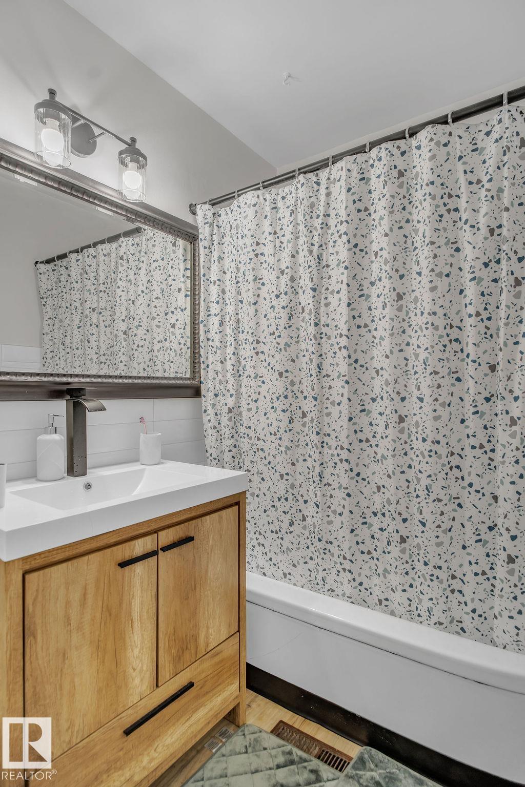 Photo 24 at 9606 161 Street NW, Glenwood, Edmonton