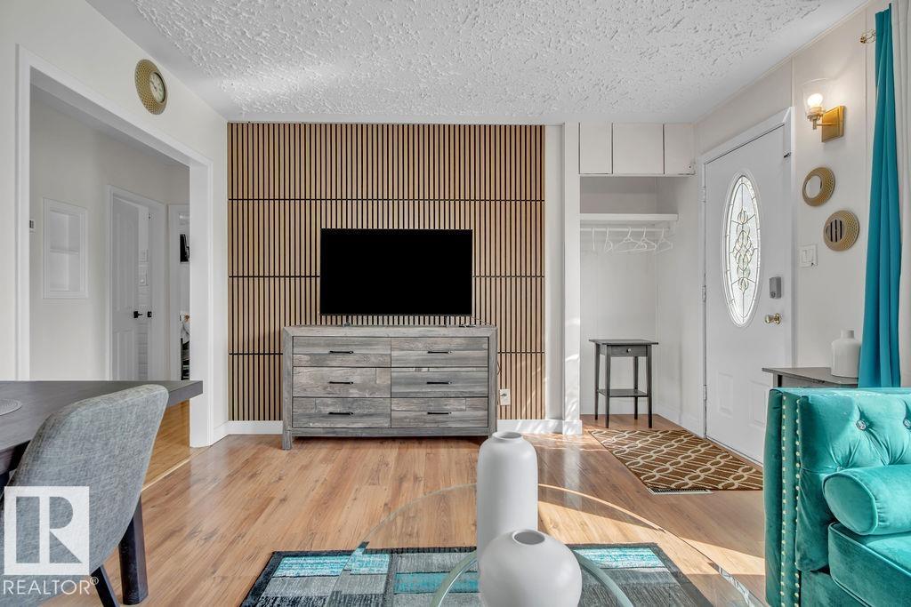 Photo 6 at 9606 161 Street NW, Glenwood, Edmonton