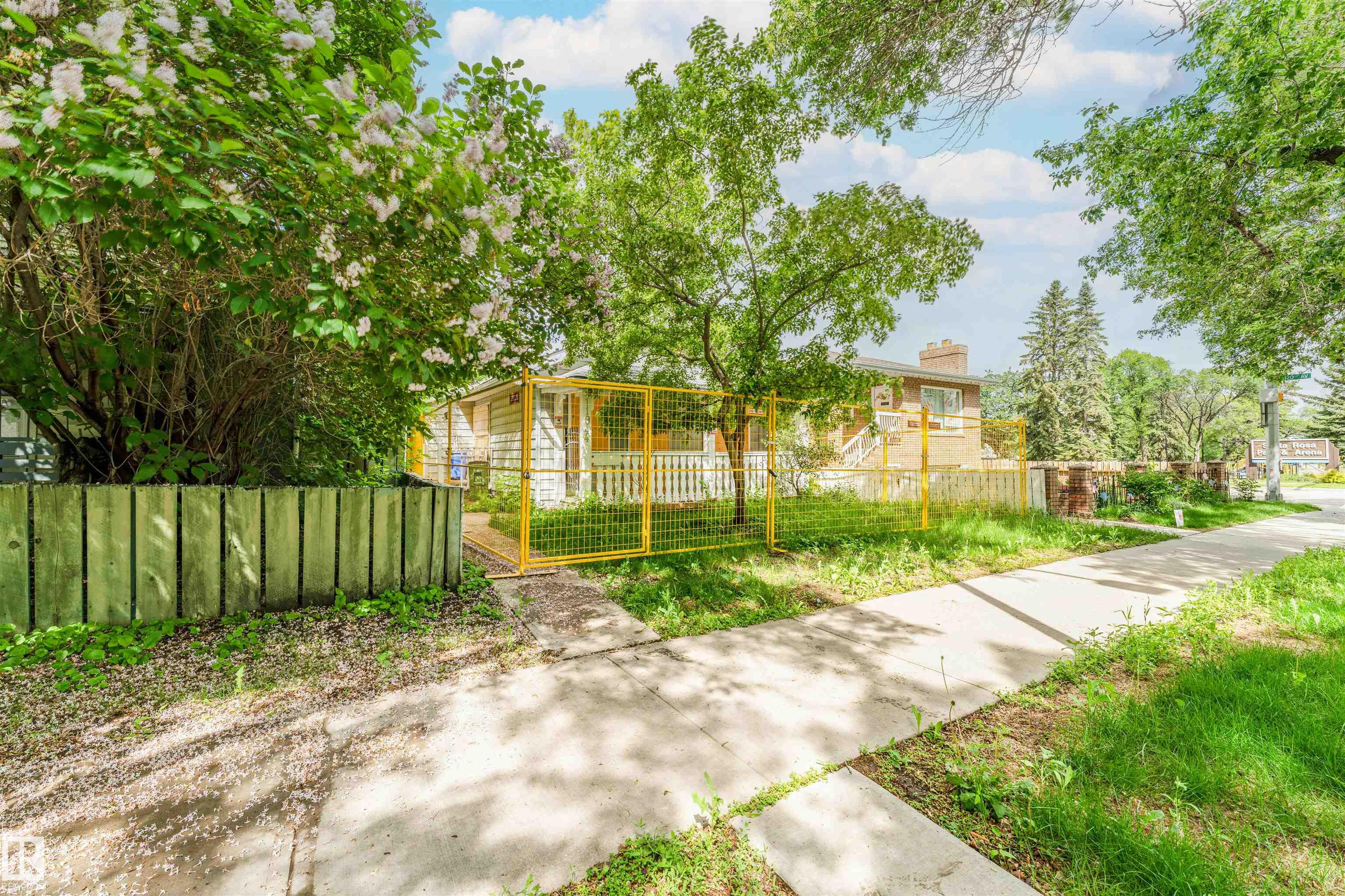 Photo 13 at 11944 68 Street NW, Montrose, Edmonton