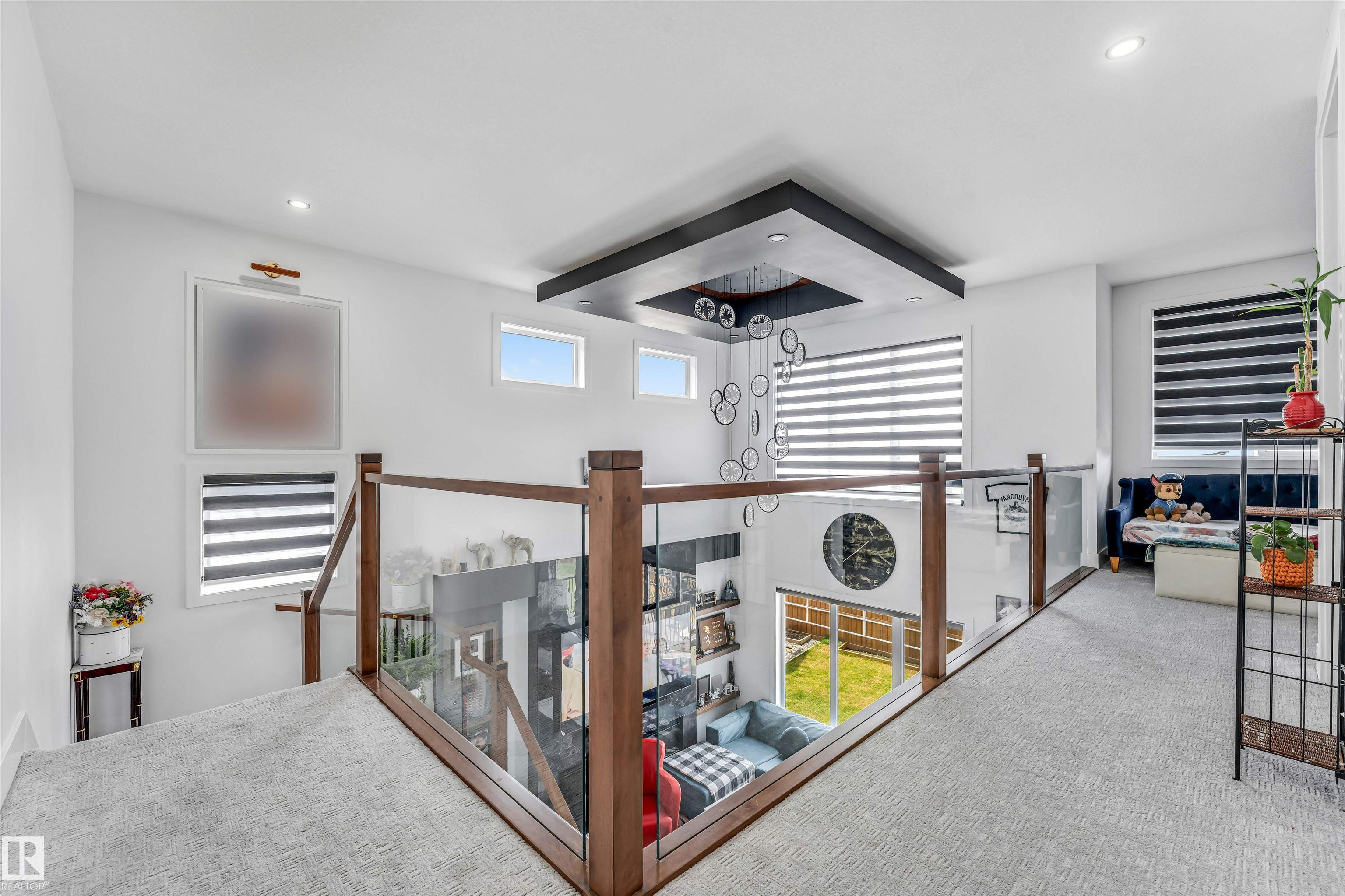 https://zimg.paragon.ice.com/ParagonImages/Property/PM/RAE/225407661/19/0/0/a0e9650a0bb672ea48b1a6ae8def93f3/1/658895935557856b779b578637800647/225407661-61ae4060-4121-4eeb-bde4-14ff670bb0ca.JPG