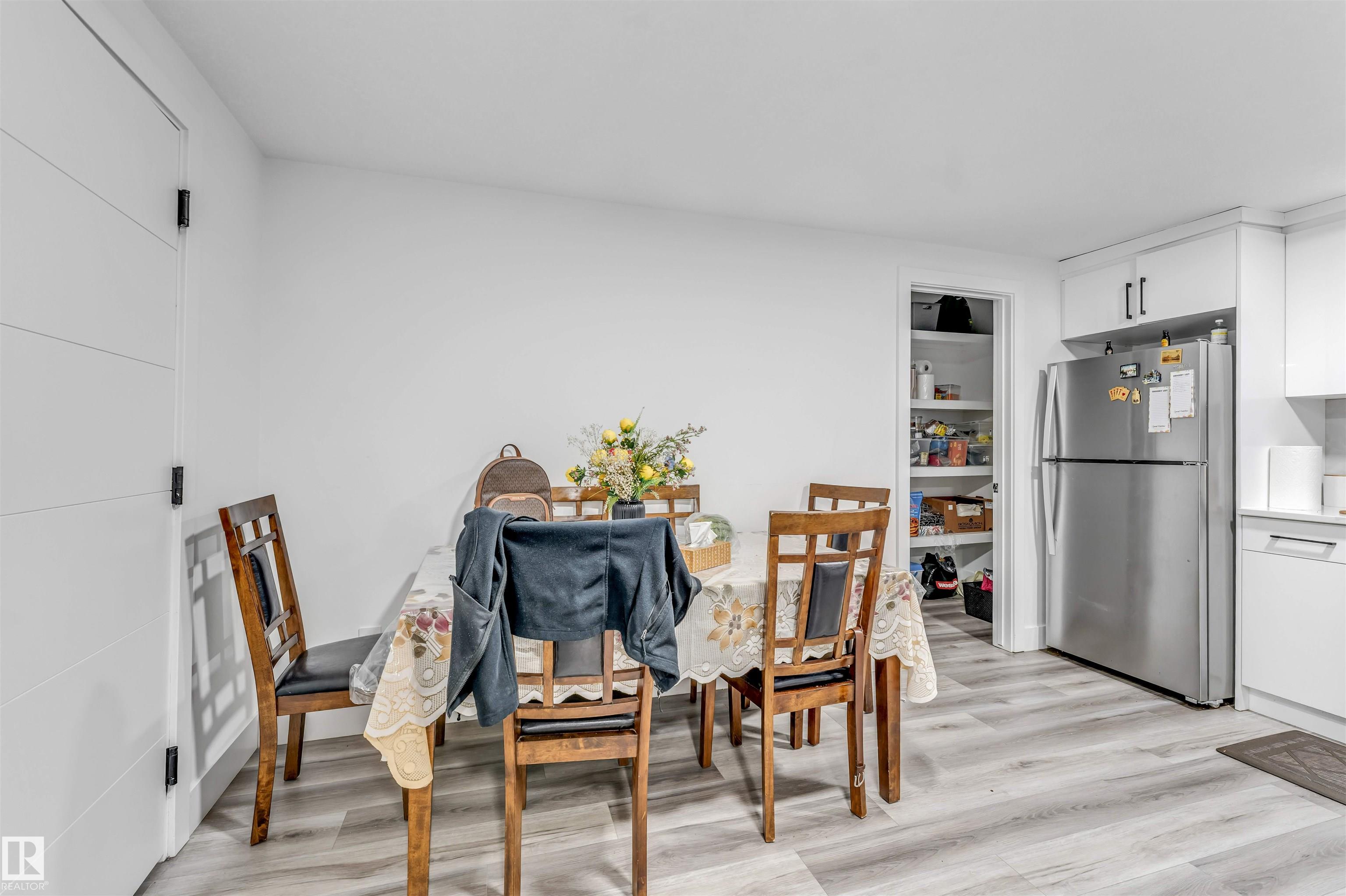 https://zimg.paragon.ice.com/ParagonImages/Property/PM/RAE/225407661/40/0/0/ef40768107716eaa7c5558ba8349910a/1/658895935557856b779b578637800647/225407661-f4fe6721-18f6-49f6-89af-208aa3e888d7.JPG