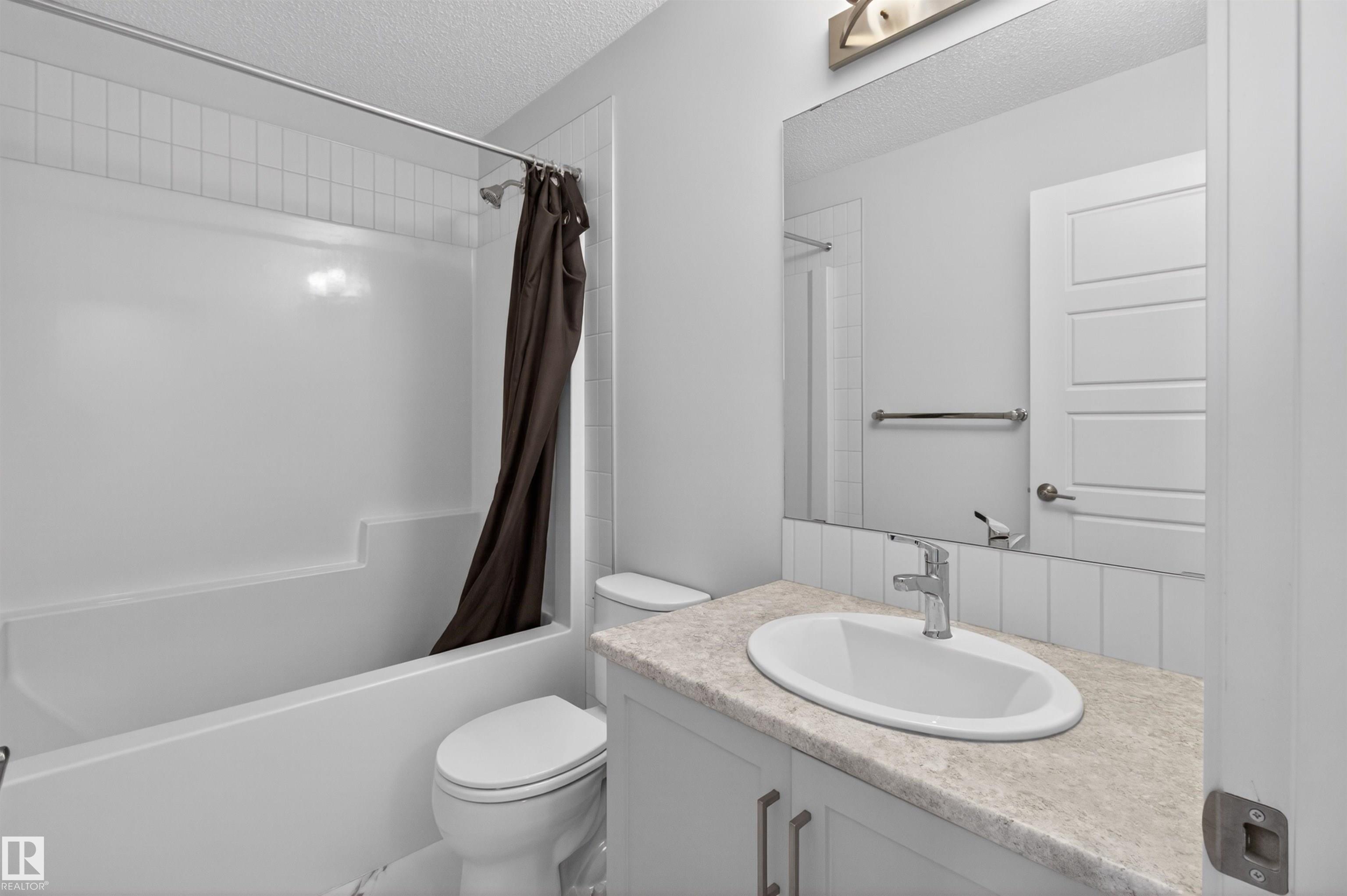 Photo 18 at 2422 Trumpeter Way NW, Trumpeter Area, Edmonton