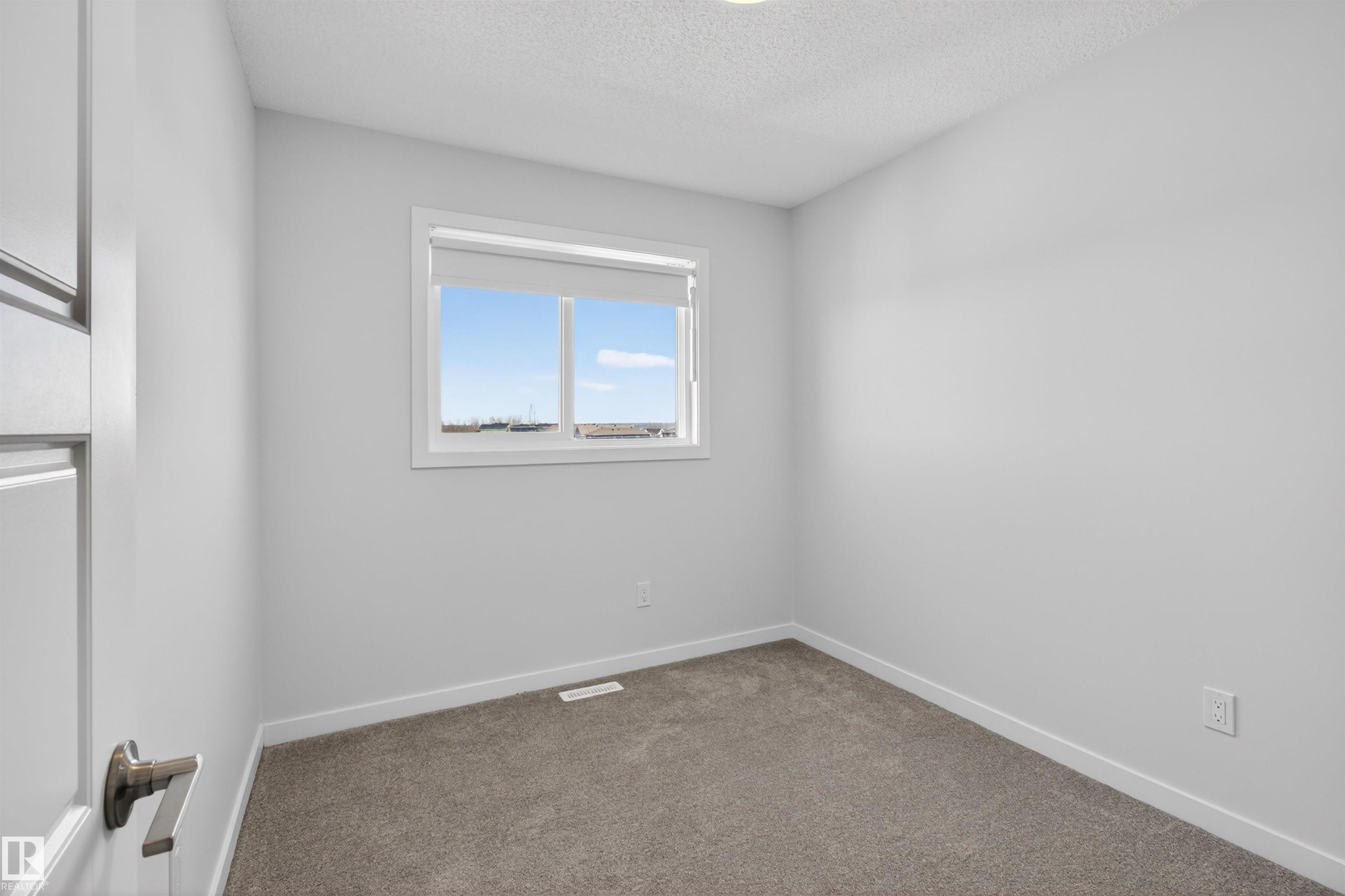 Photo 24 at 2422 Trumpeter Way NW, Trumpeter Area, Edmonton