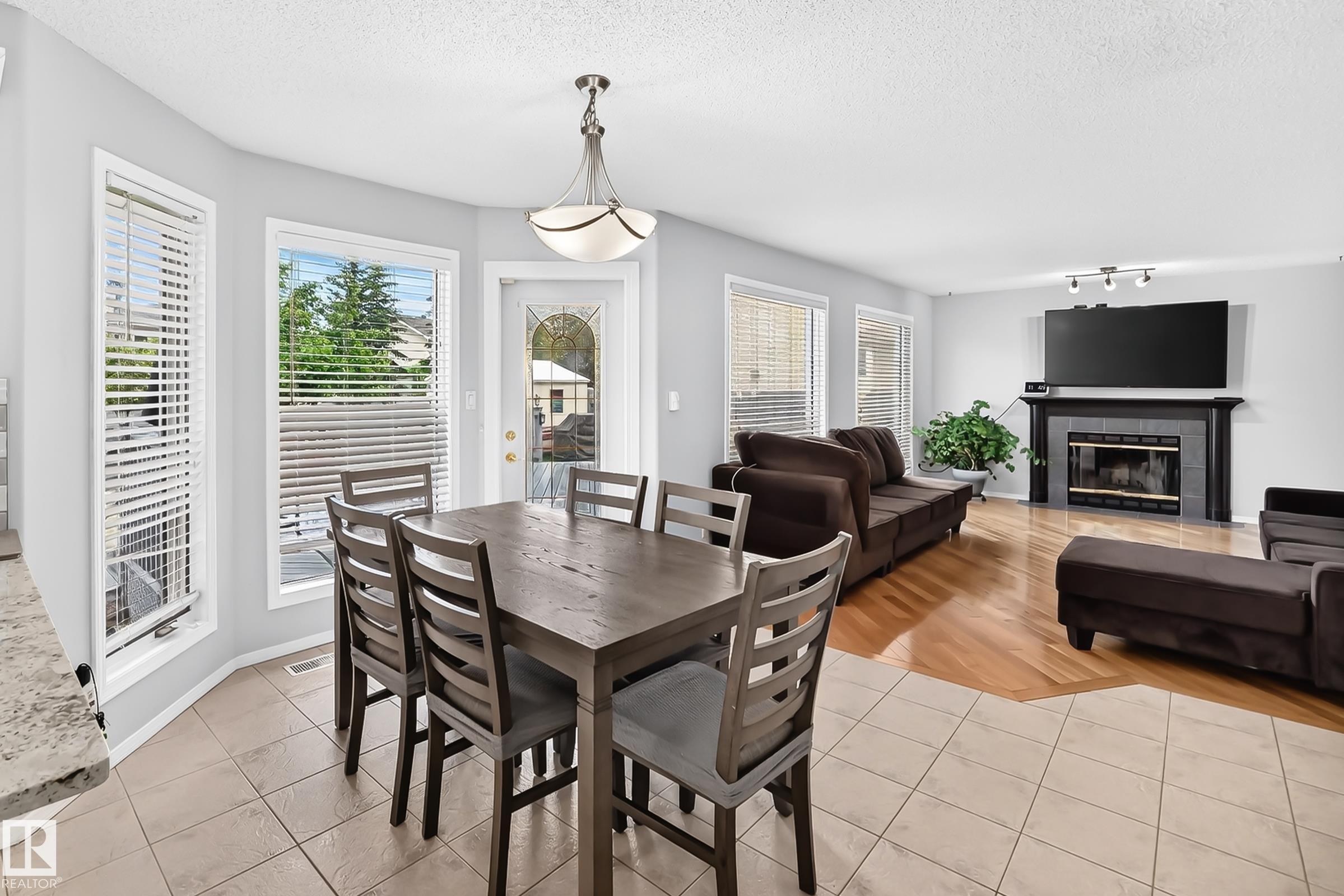 Photo 16 at 4216 47 Street NW, Jackson Heights, Edmonton