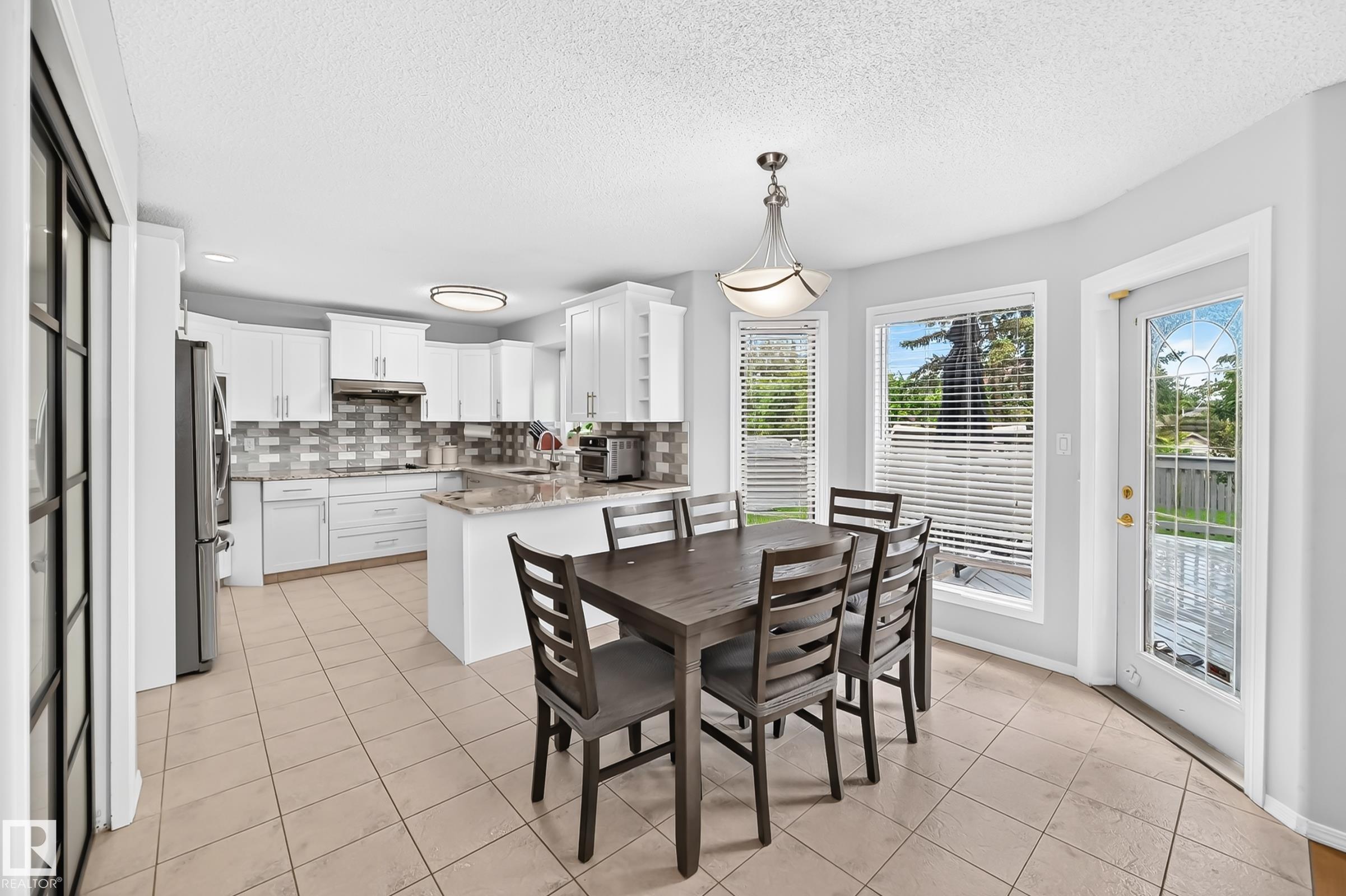 Photo 17 at 4216 47 Street NW, Jackson Heights, Edmonton