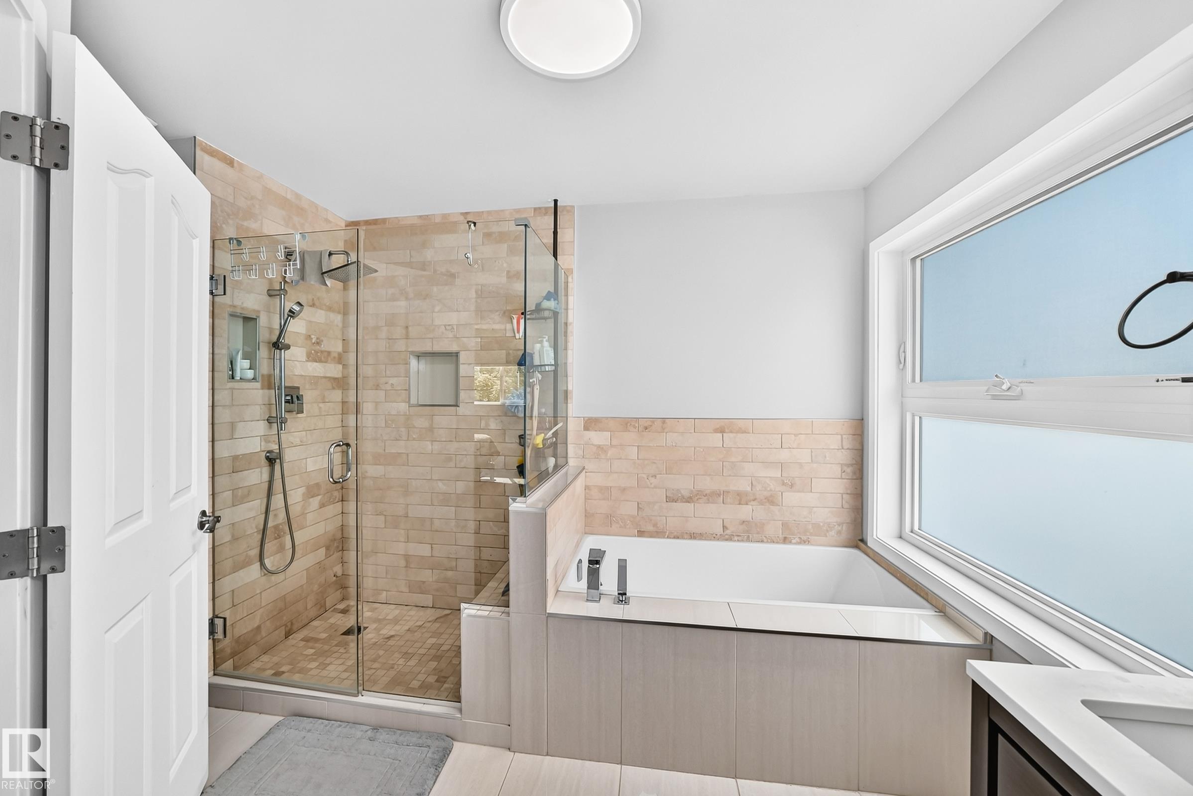 Photo 29 at 4216 47 Street NW, Jackson Heights, Edmonton