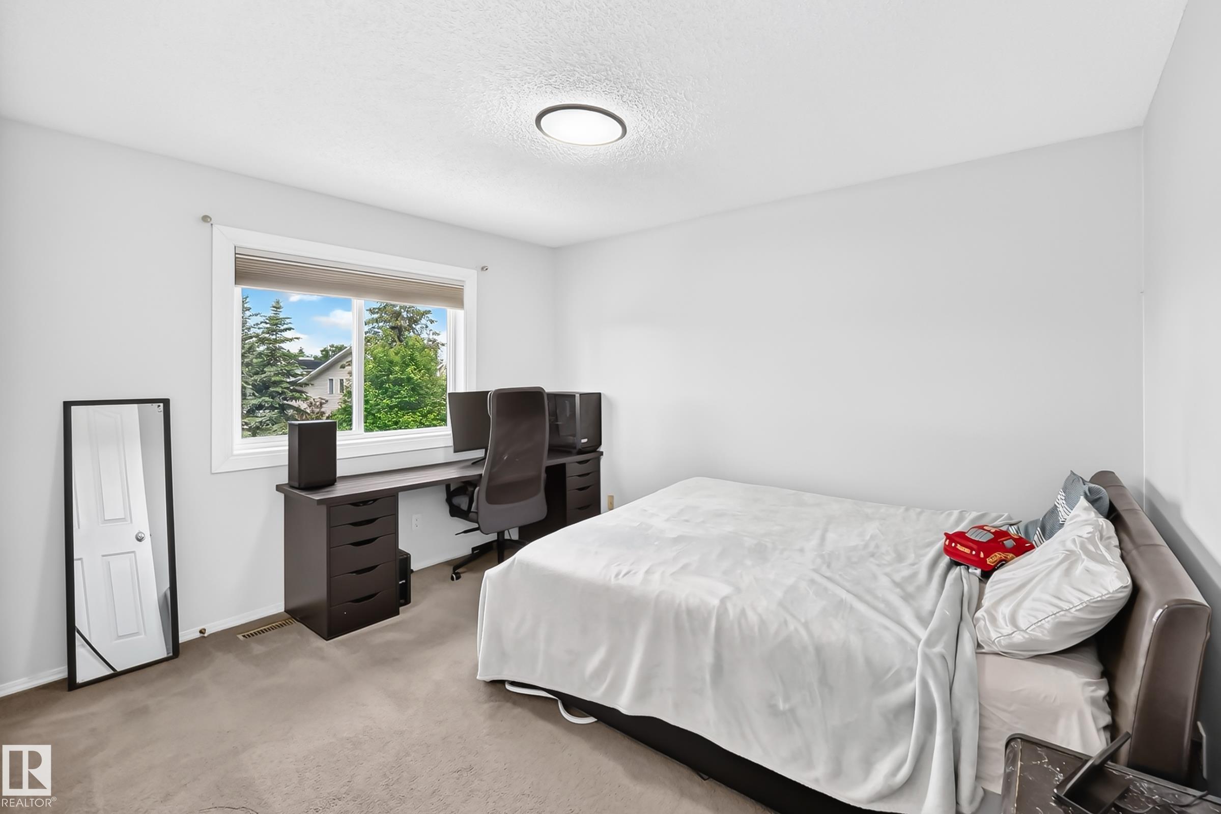 Photo 35 at 4216 47 Street NW, Jackson Heights, Edmonton
