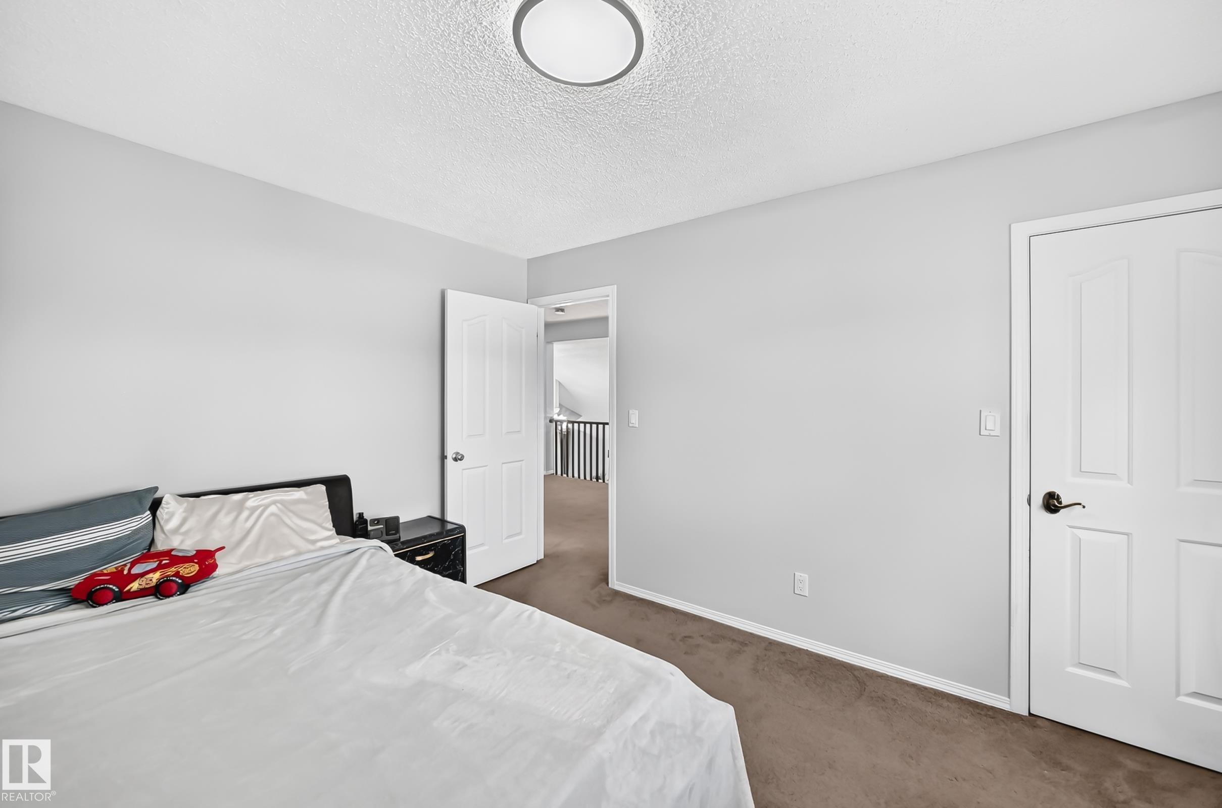 Photo 36 at 4216 47 Street NW, Jackson Heights, Edmonton
