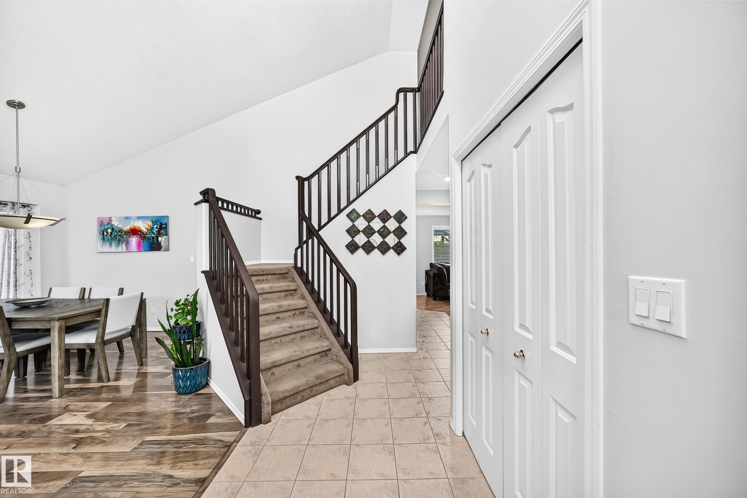 Photo 8 at 4216 47 Street NW, Jackson Heights, Edmonton