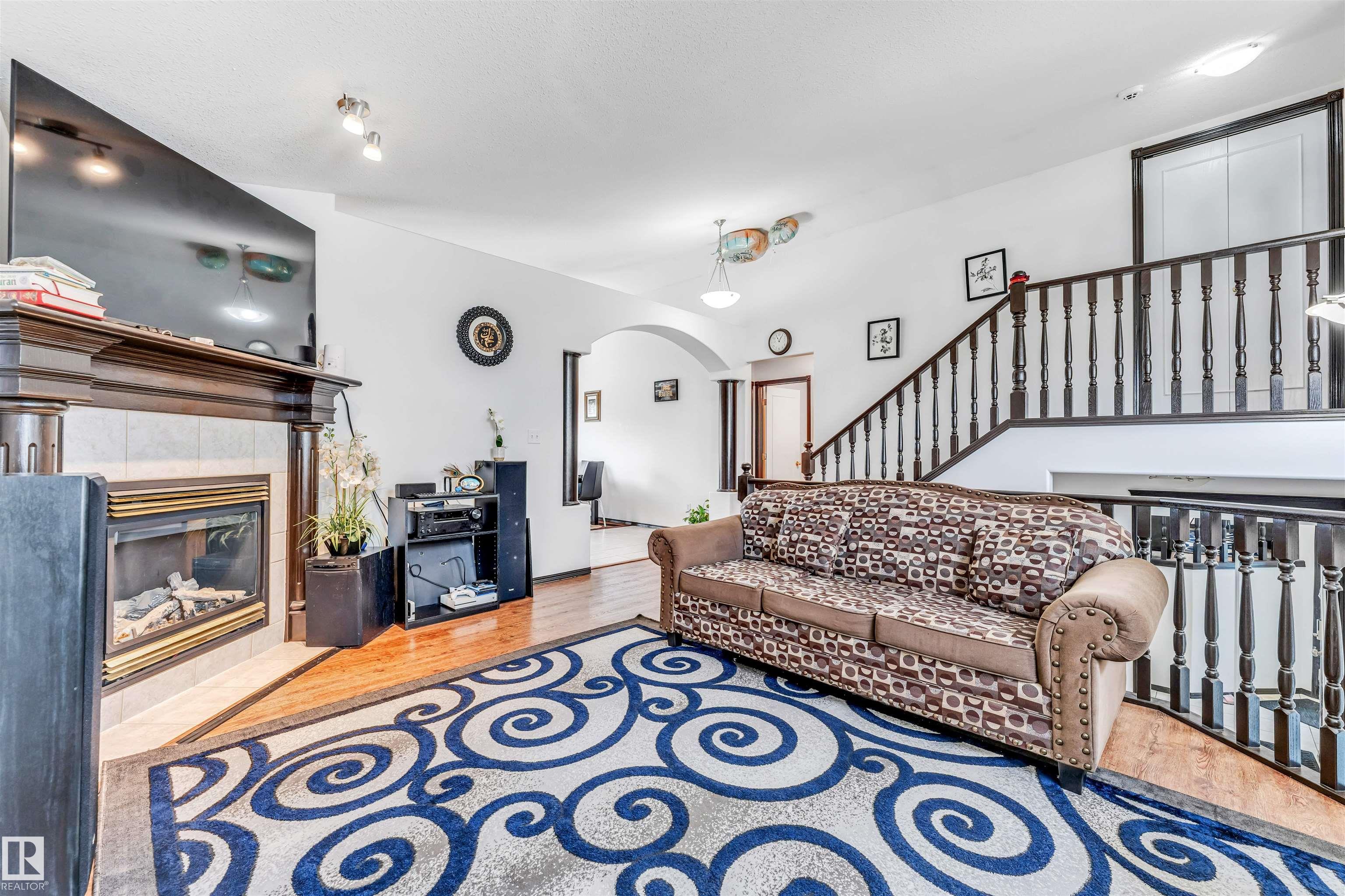 Photo 16 at 6719 164 Avenue NW, Ozerna, Edmonton
