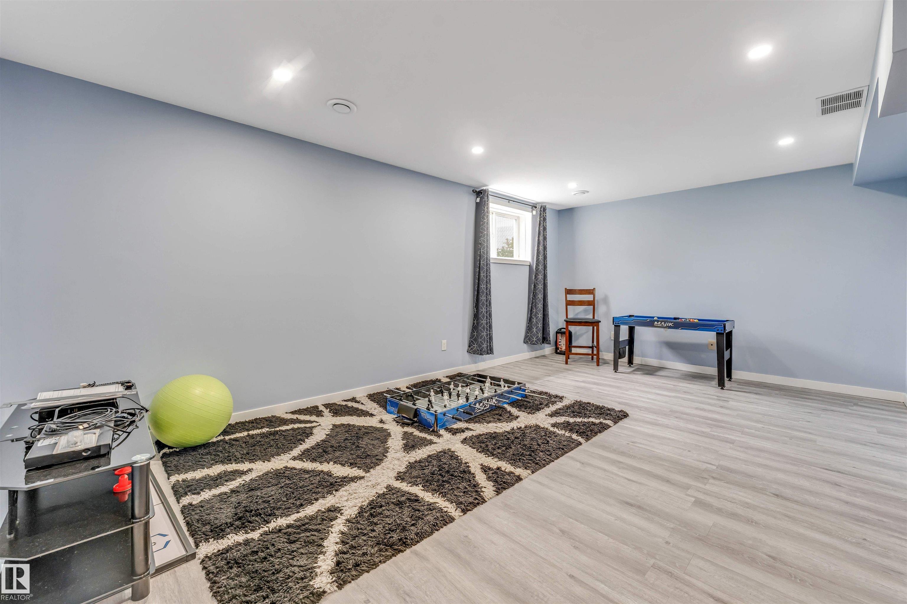 Photo 34 at 6719 164 Avenue NW, Ozerna, Edmonton