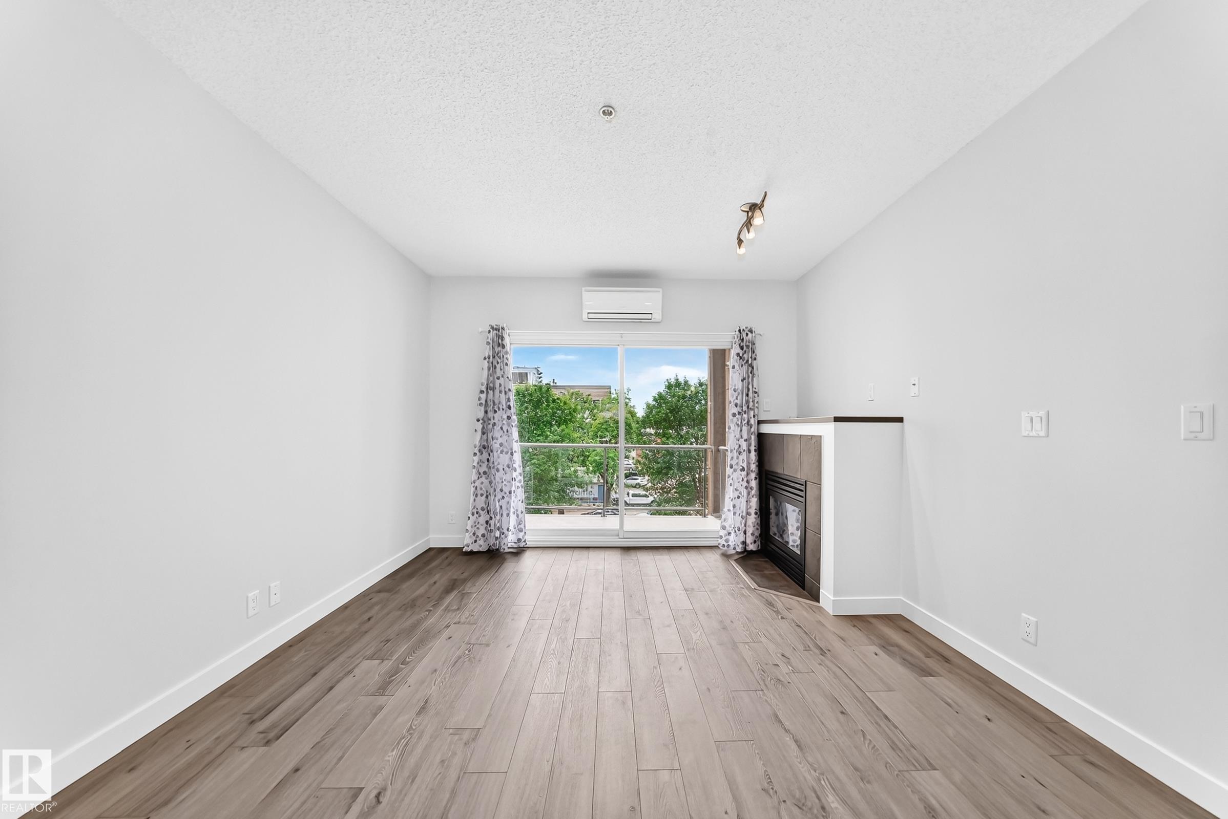 Photo 13 at 319 - 10235 112 Street NW, Wîhkwêntôwin, Edmonton
