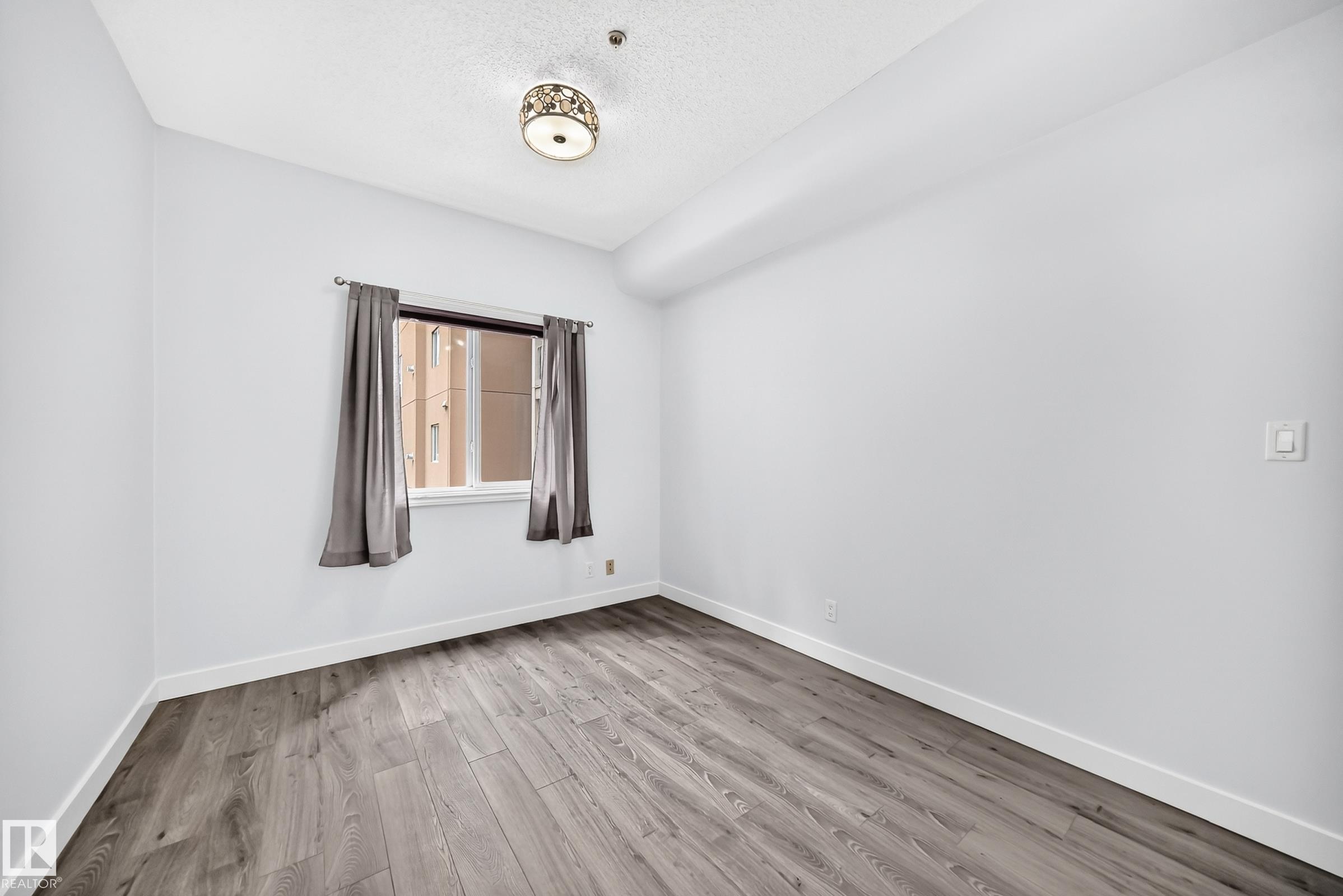 Photo 22 at 319 - 10235 112 Street NW, Wîhkwêntôwin, Edmonton